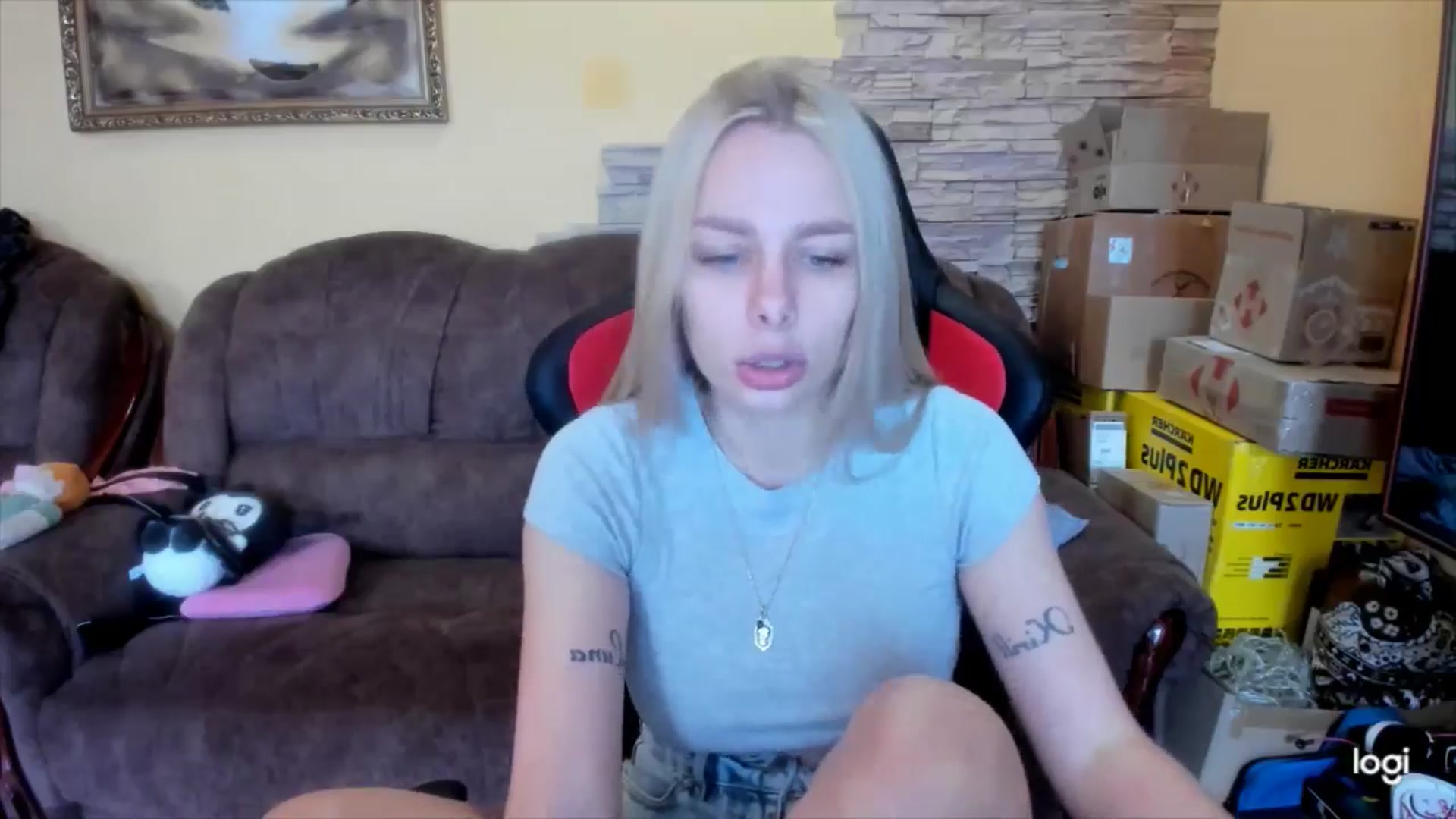 Gallery image thumbnail from YourPupsik's myfreecams stream on, 03/13/2025, 08:56 image 17 of 20
