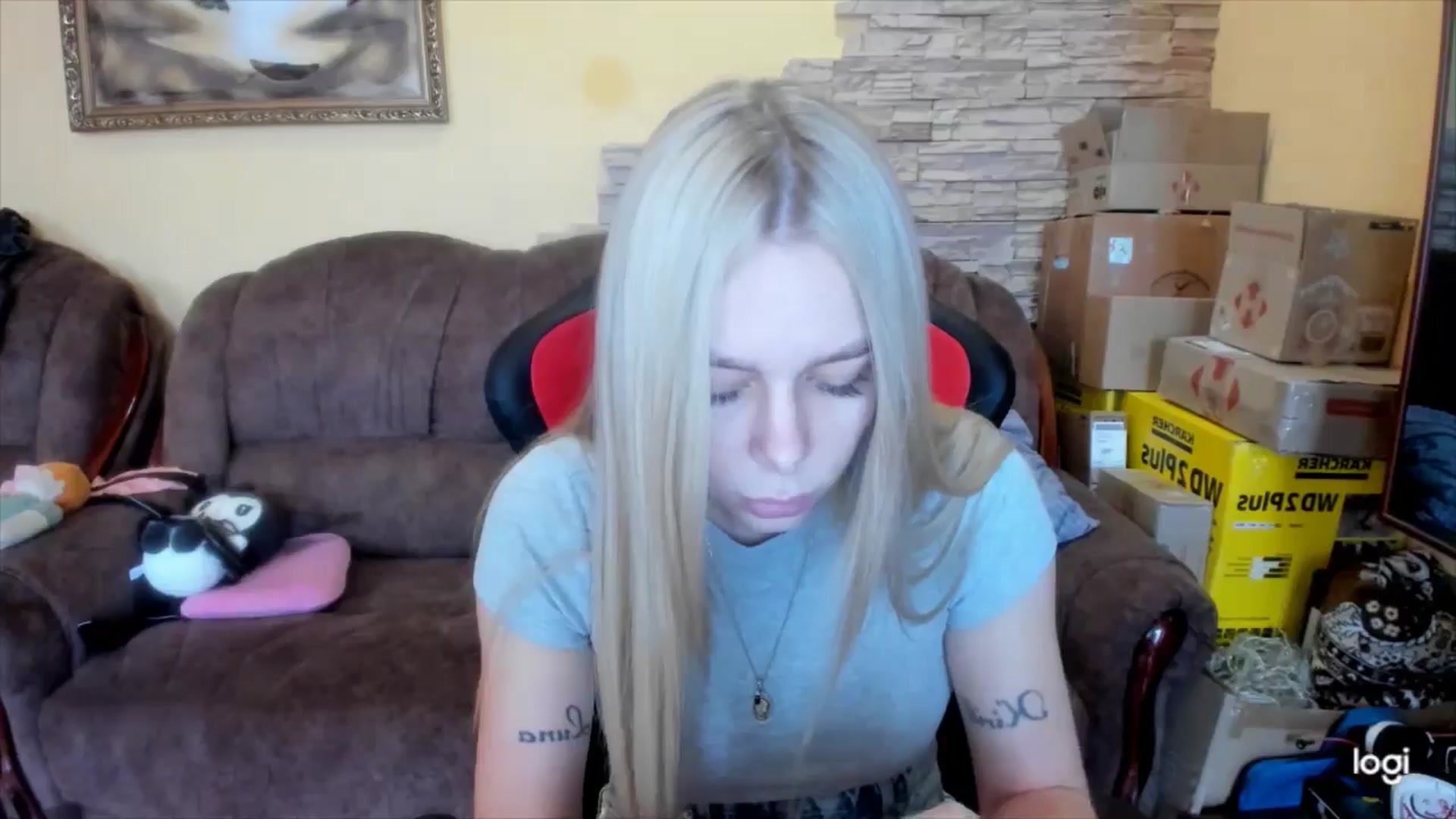 Gallery image thumbnail from YourPupsik's myfreecams stream on, 03/13/2025, 08:56 image 10 of 20