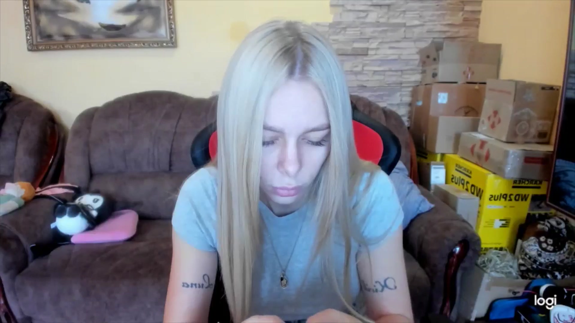 Gallery image thumbnail from YourPupsik's myfreecams stream on, 03/13/2025, 08:56 image 12 of 20