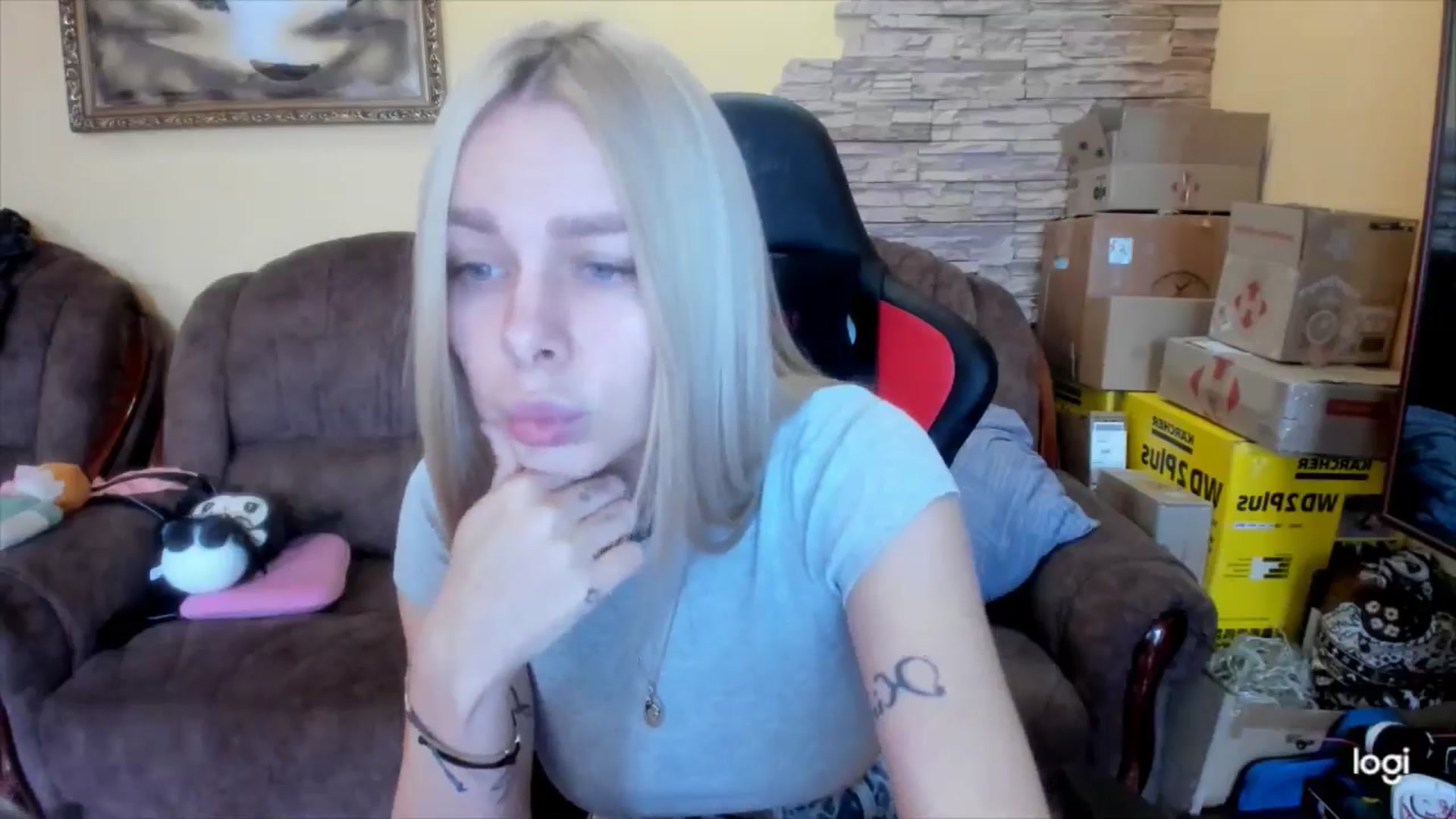 Gallery image thumbnail from YourPupsik's myfreecams stream on, 03/13/2025, 08:56 image 2 of 20