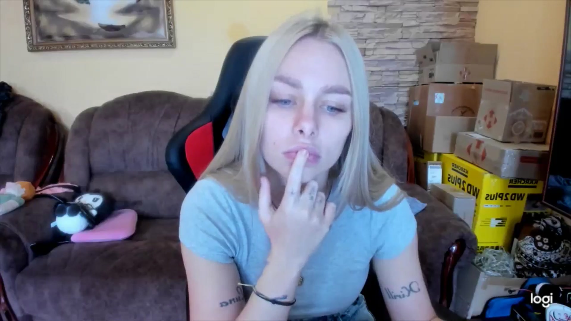 Gallery image thumbnail from YourPupsik's myfreecams stream on, 03/13/2025, 08:56 image 20 of 20