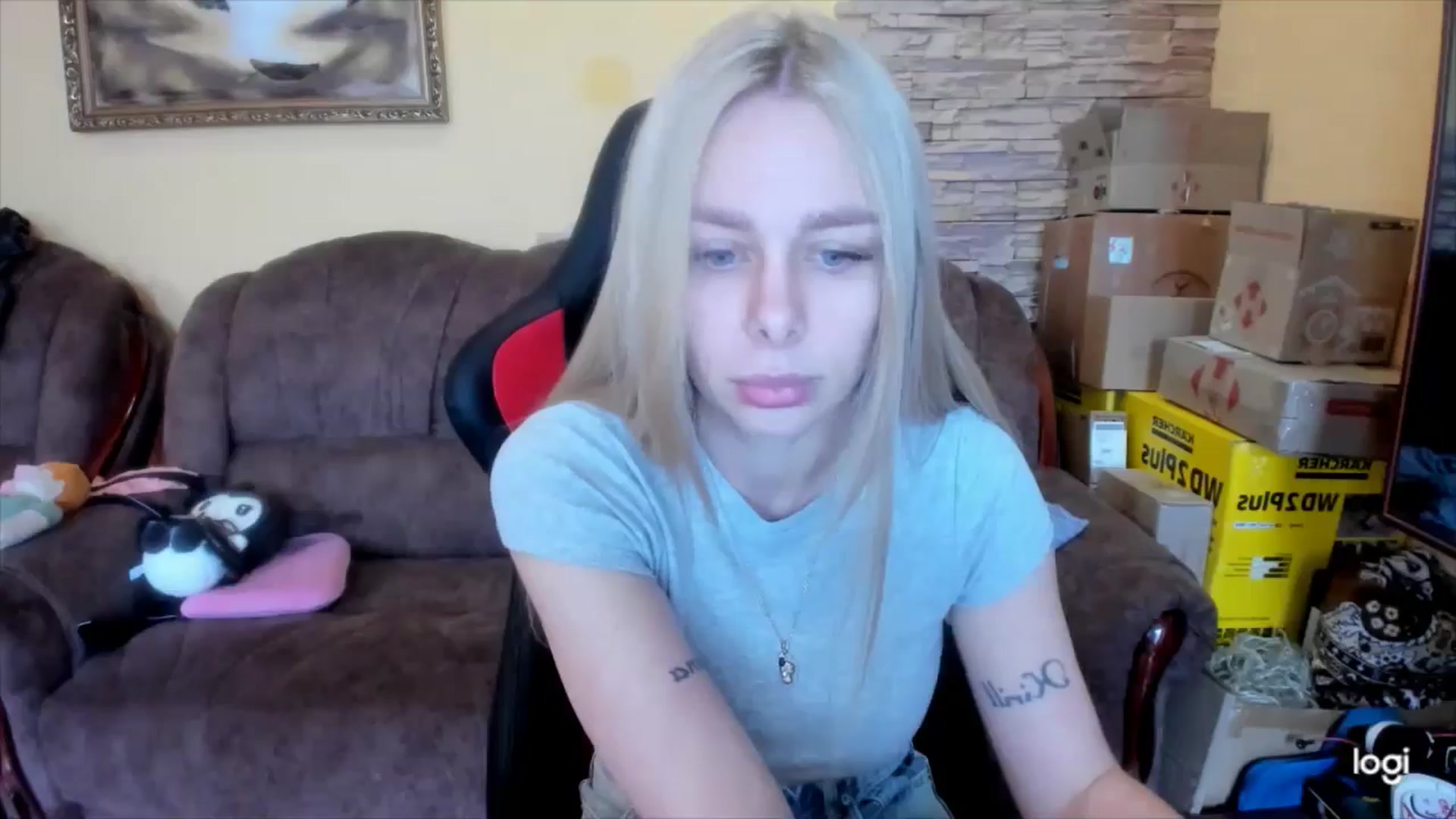Gallery image thumbnail from YourPupsik's myfreecams stream on, 03/13/2025, 08:56 image 18 of 20