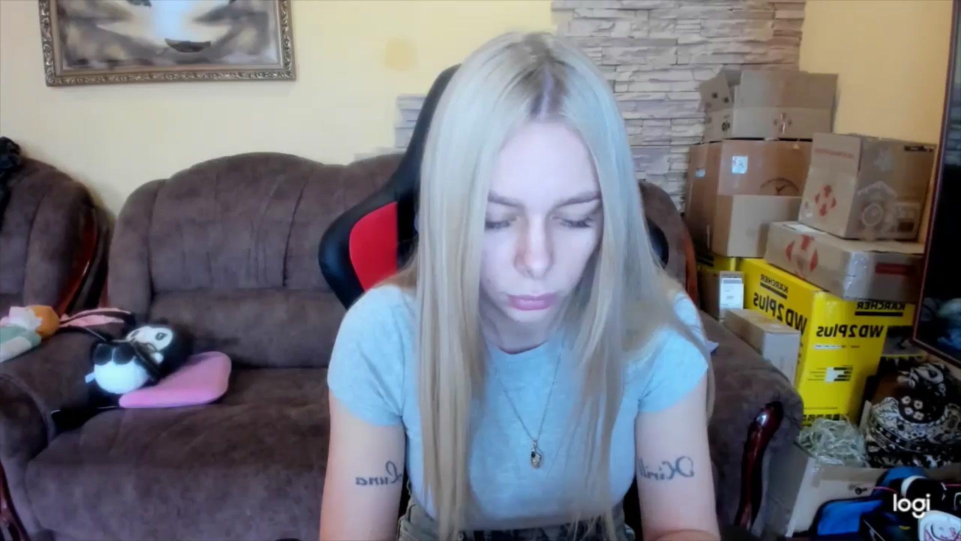 Gallery image thumbnail from YourPupsik's myfreecams stream on, 03/13/2025, 08:56 image 14 of 20