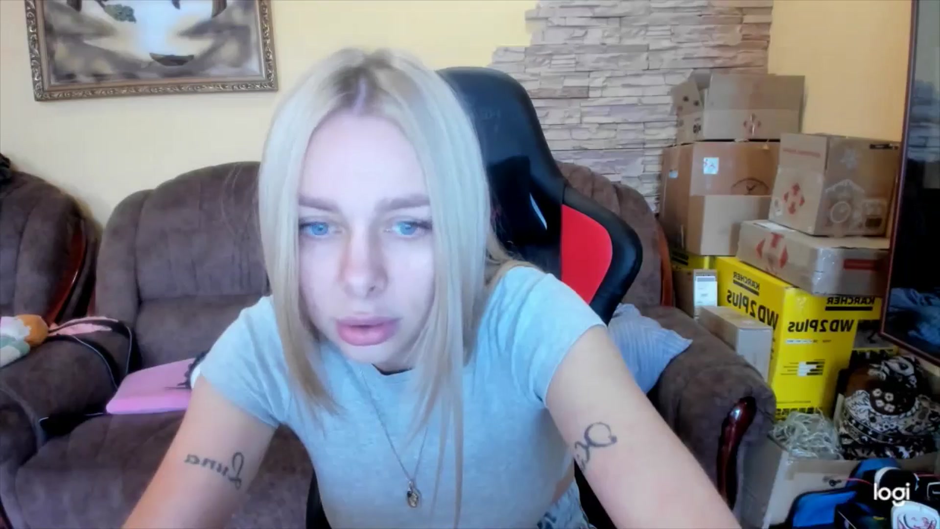 Gallery image thumbnail from YourPupsik's myfreecams stream on, 03/13/2025, 09:27 image 4 of 20