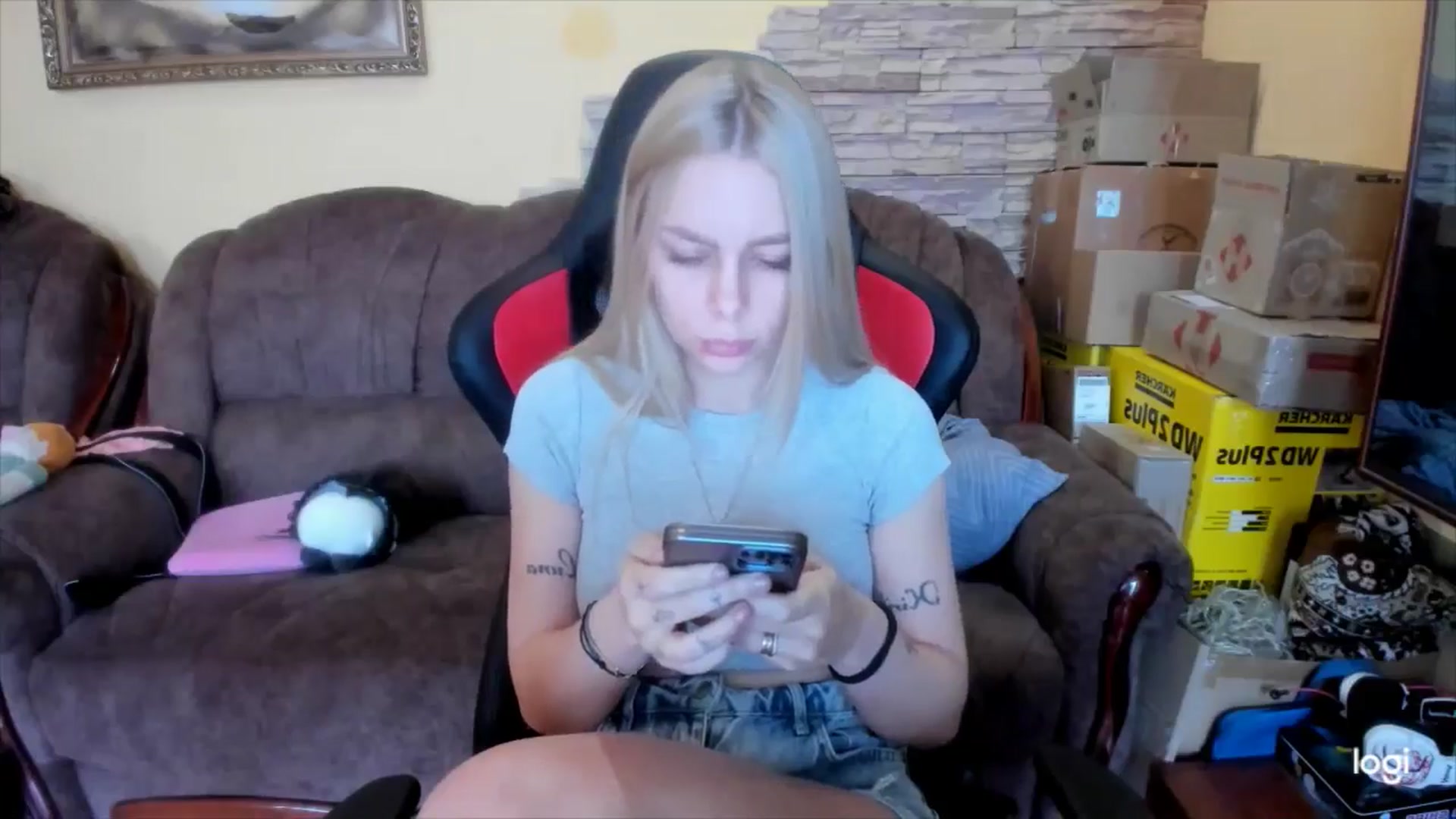 Gallery image thumbnail from YourPupsik's myfreecams stream on, 03/13/2025, 09:27 image 19 of 20