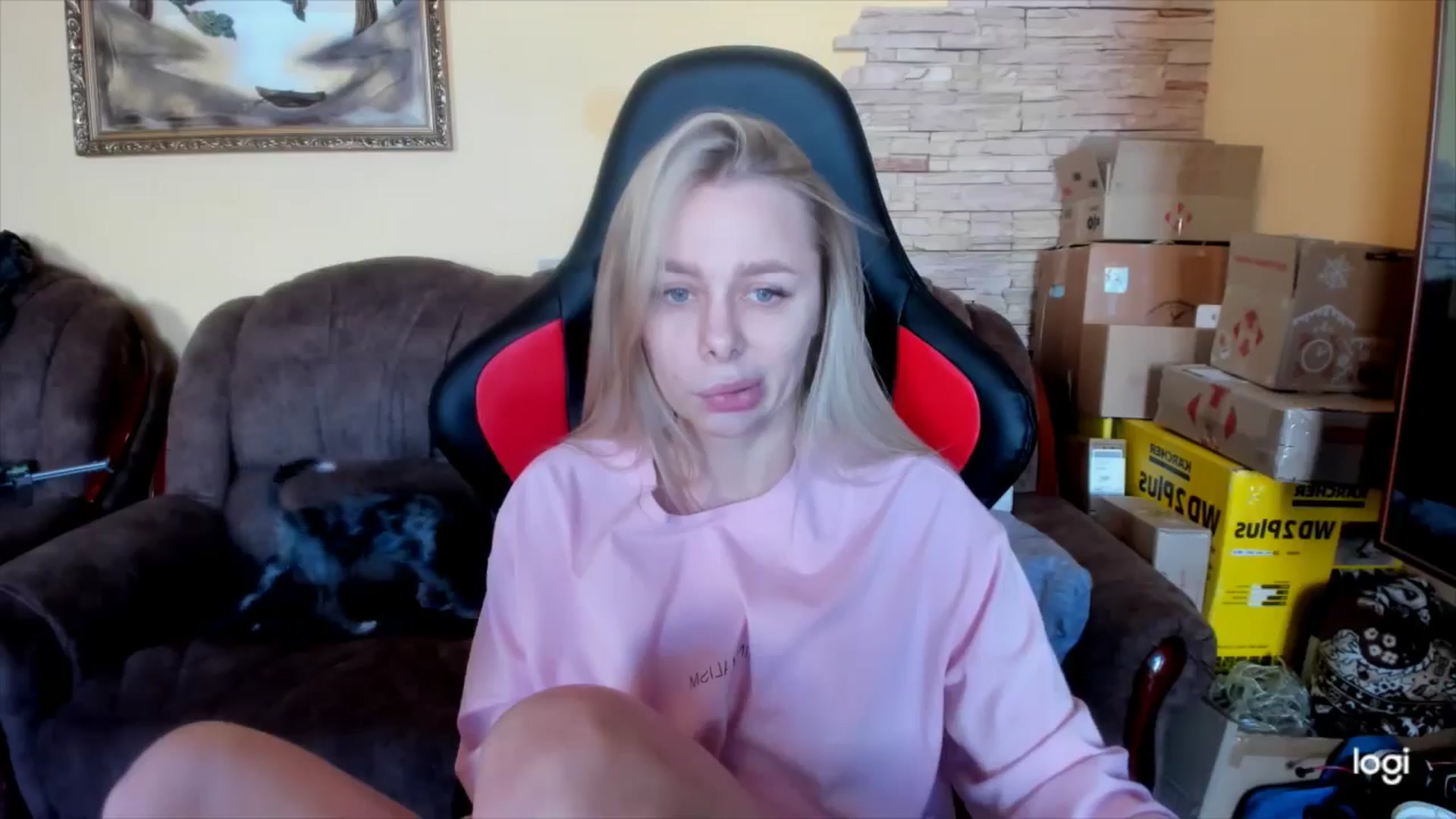 Gallery image thumbnail from YourPupsik's myfreecams stream on, 03/14/2025, 09:26 image 3 of 20