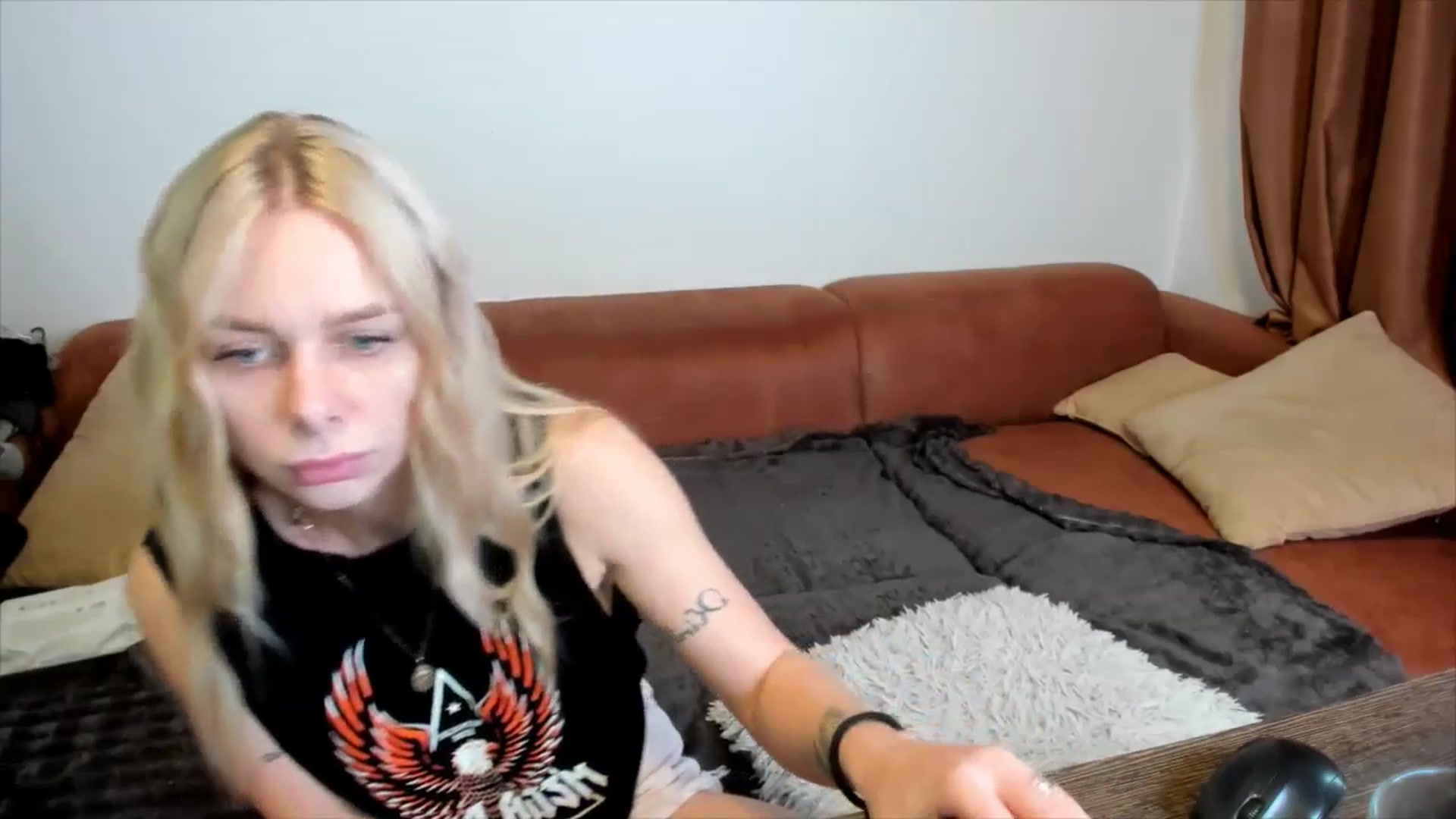 Gallery image thumbnail from YourPupsik's myfreecams stream on, 03/17/2025, 10:55 image 14 of 20