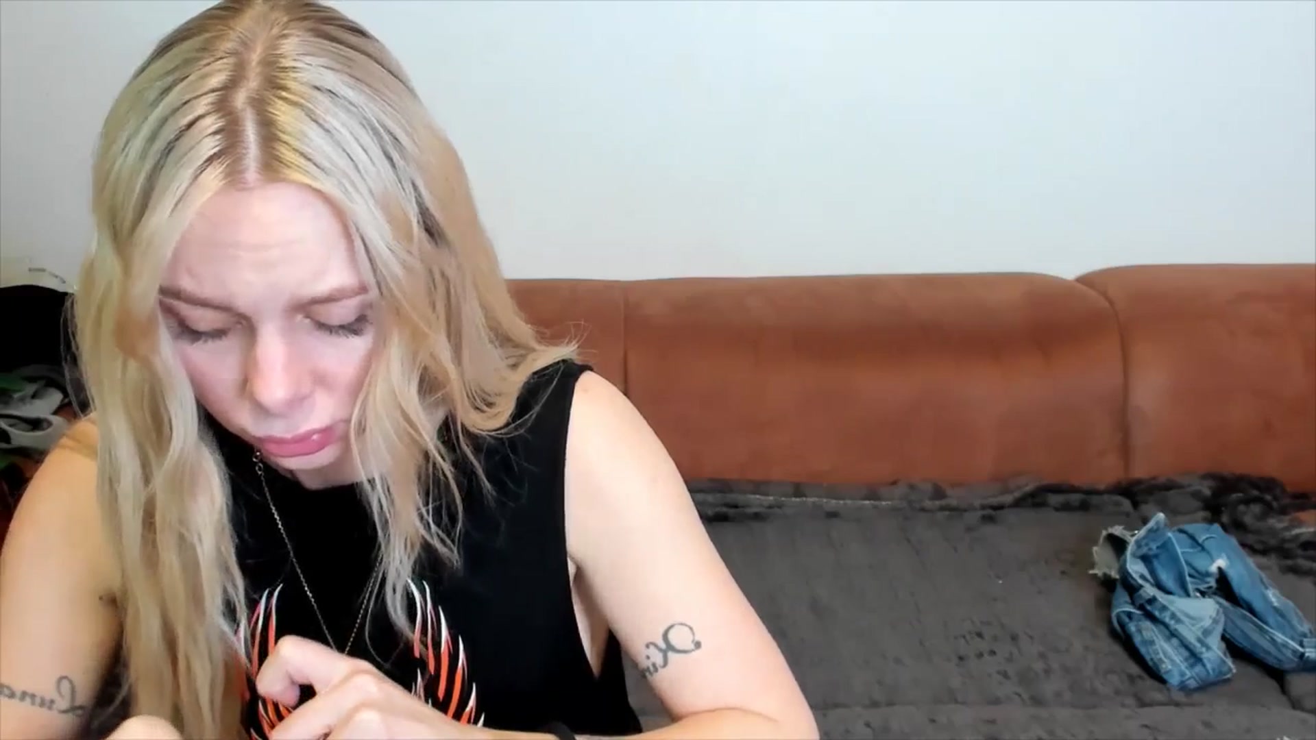 Gallery image thumbnail from YourPupsik's myfreecams stream on, 03/17/2025, 10:55 image 19 of 20