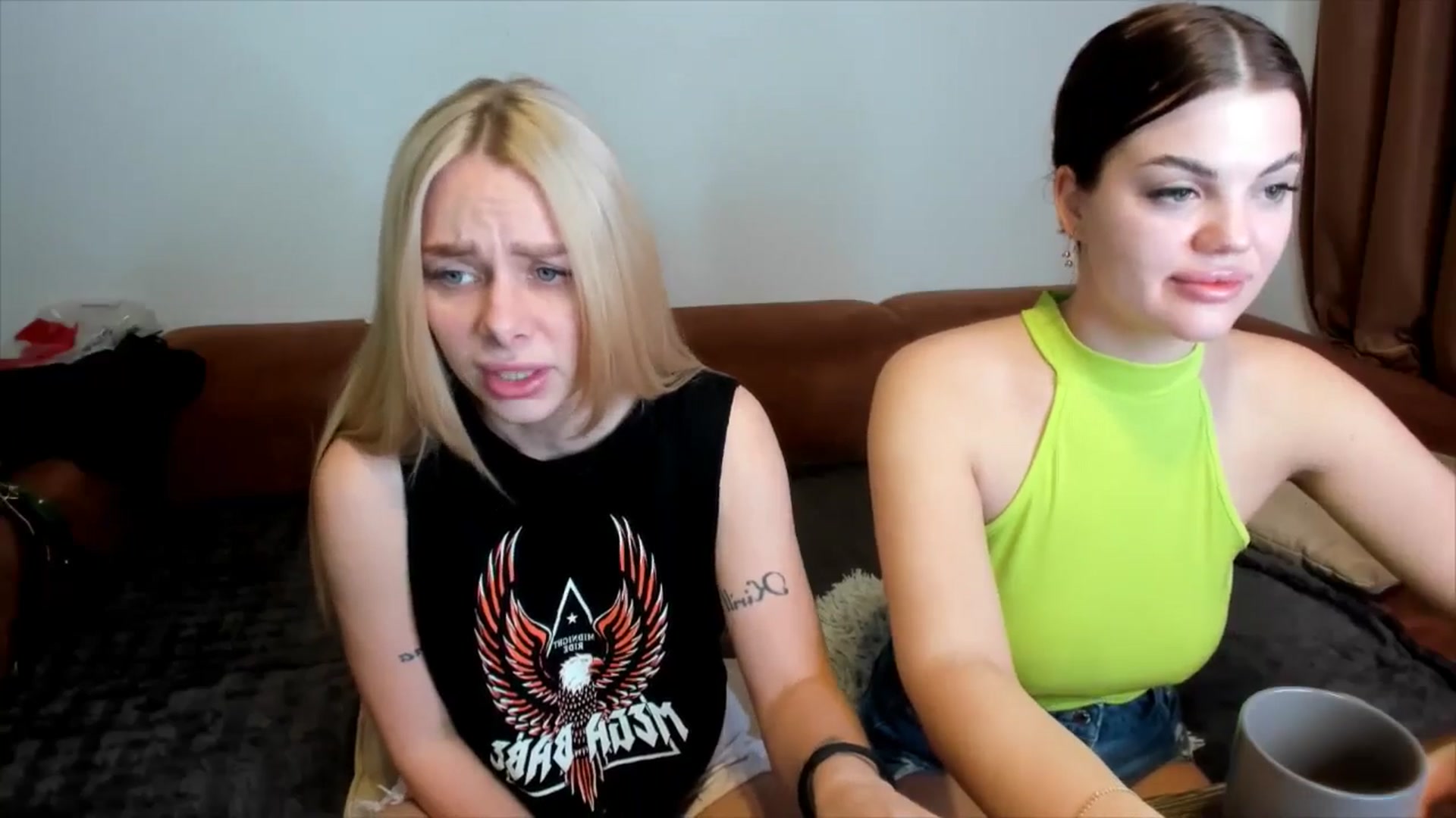 Gallery image thumbnail from YourPupsik's myfreecams stream on, 03/18/2025, 11:01 image 10 of 20