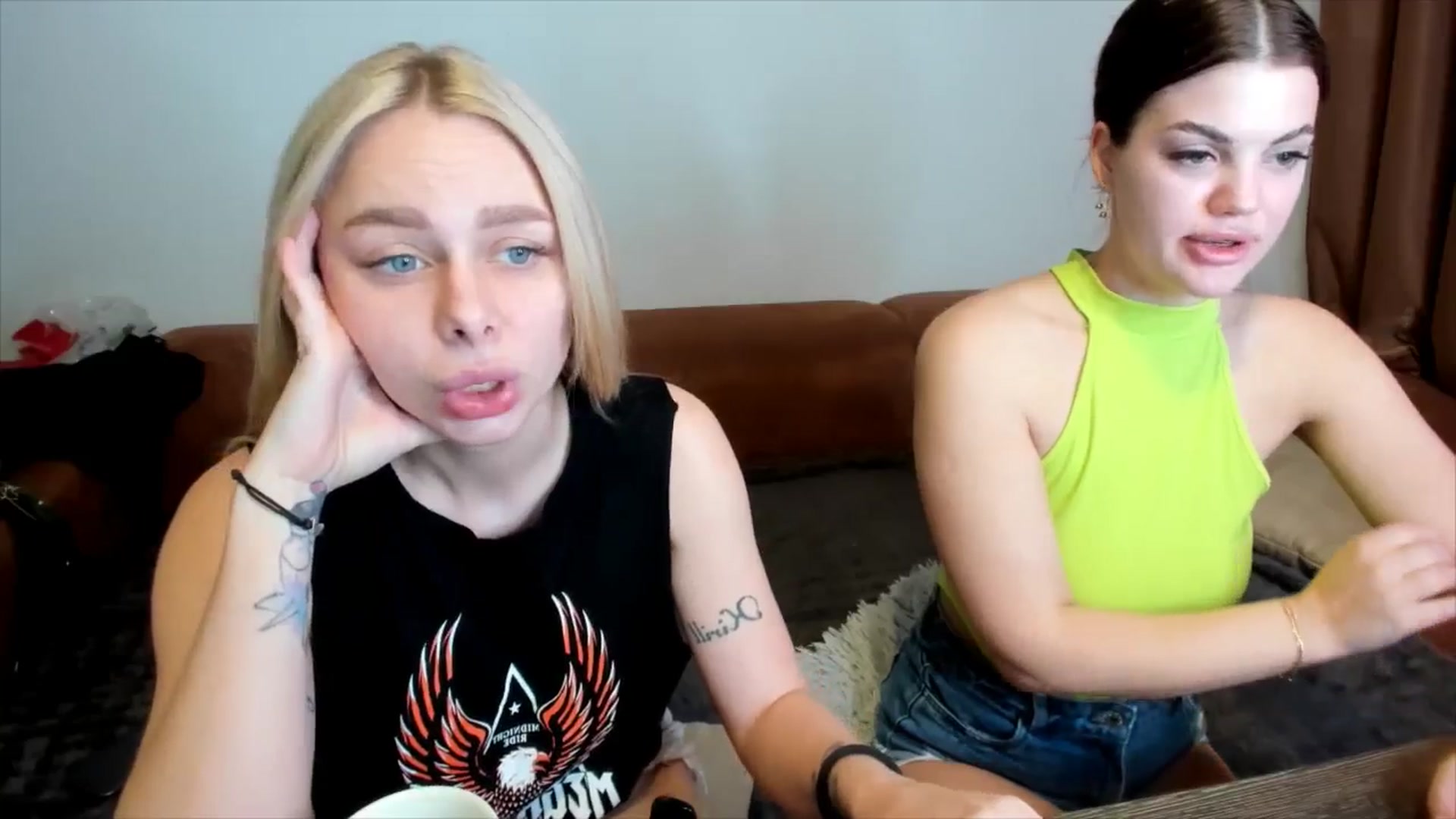 Gallery image thumbnail from YourPupsik's myfreecams stream on, 03/18/2025, 11:01 image 19 of 20