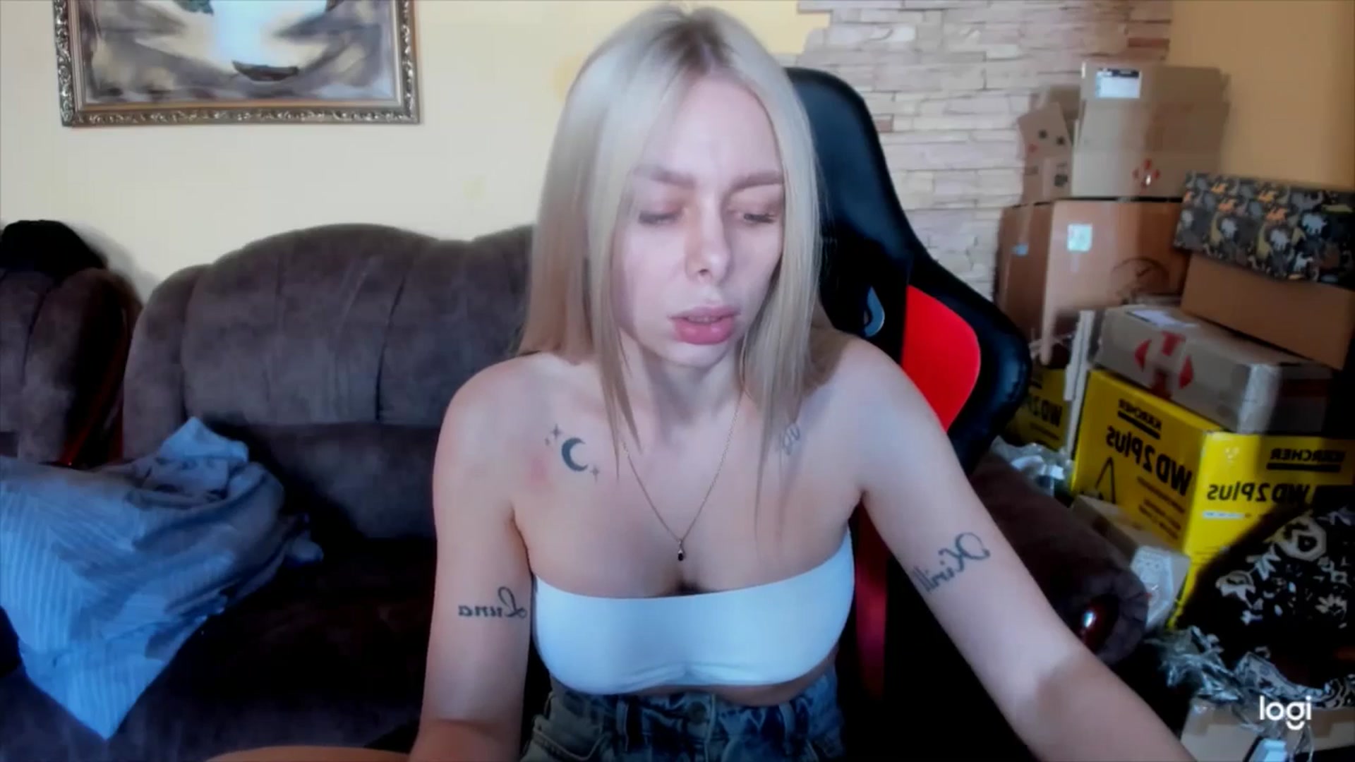 Gallery image thumbnail from YourPupsik's myfreecams stream on, 03/21/2025, 09:51 image 9 of 20