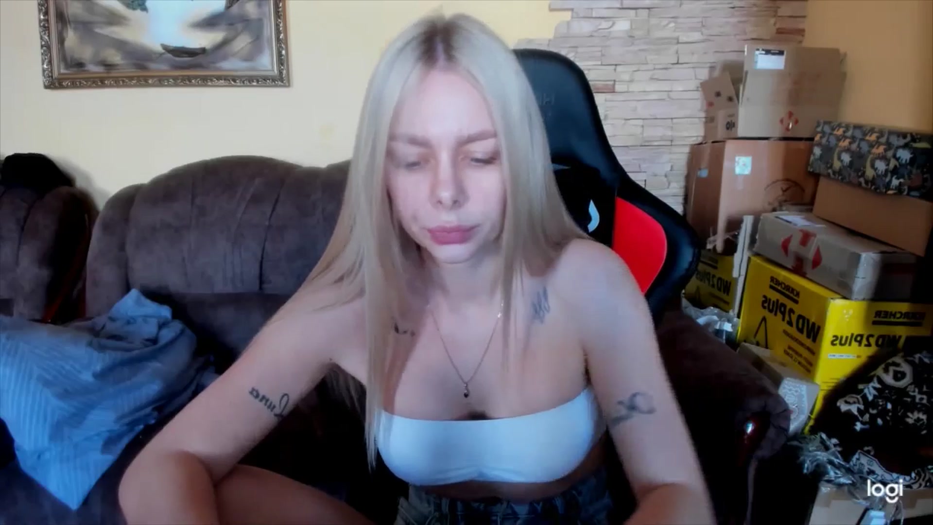Gallery image thumbnail from YourPupsik's myfreecams stream on, 03/21/2025, 09:51 image 14 of 20