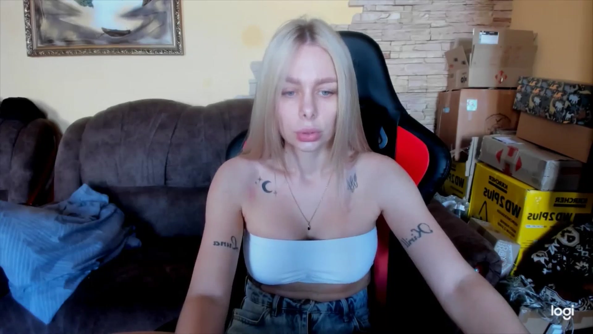 Gallery image thumbnail from YourPupsik's myfreecams stream on, 03/21/2025, 09:51 image 6 of 20
