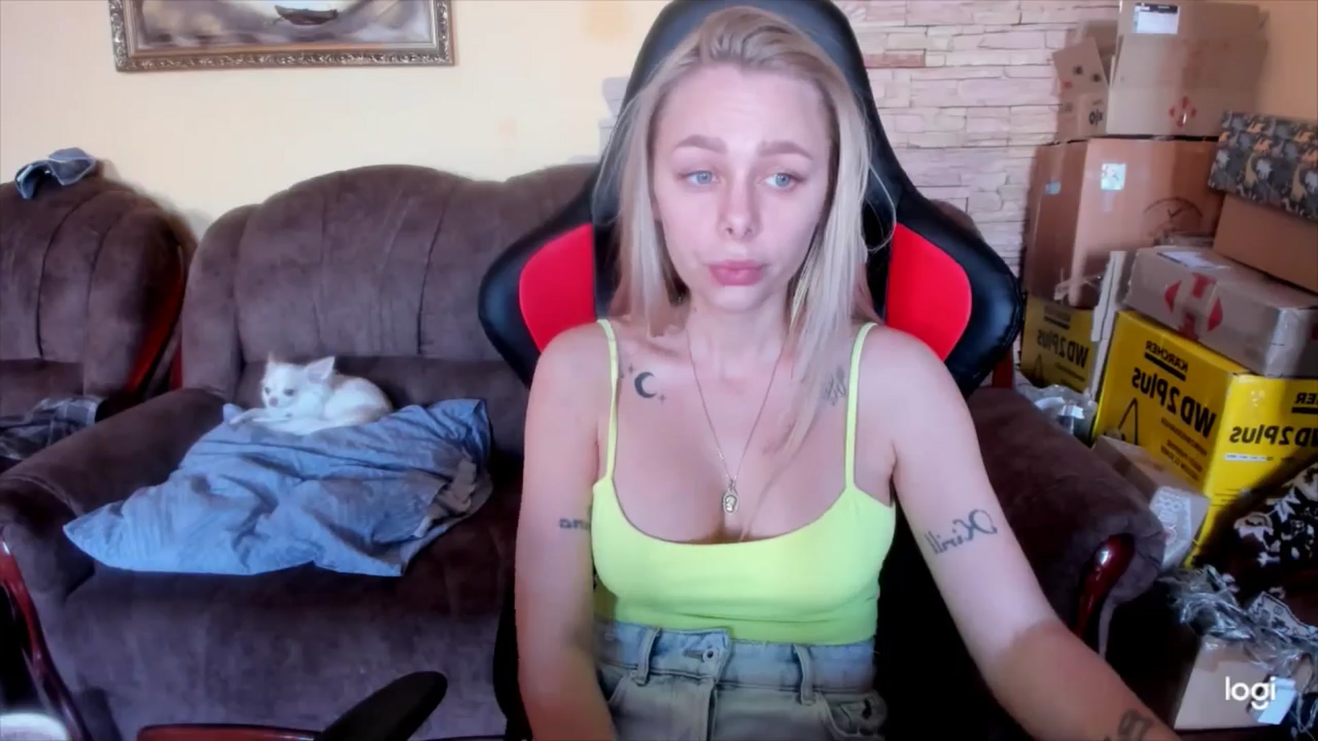 Gallery image thumbnail from YourPupsik's myfreecams stream on, 03/22/2025, 11:35 image 10 of 20