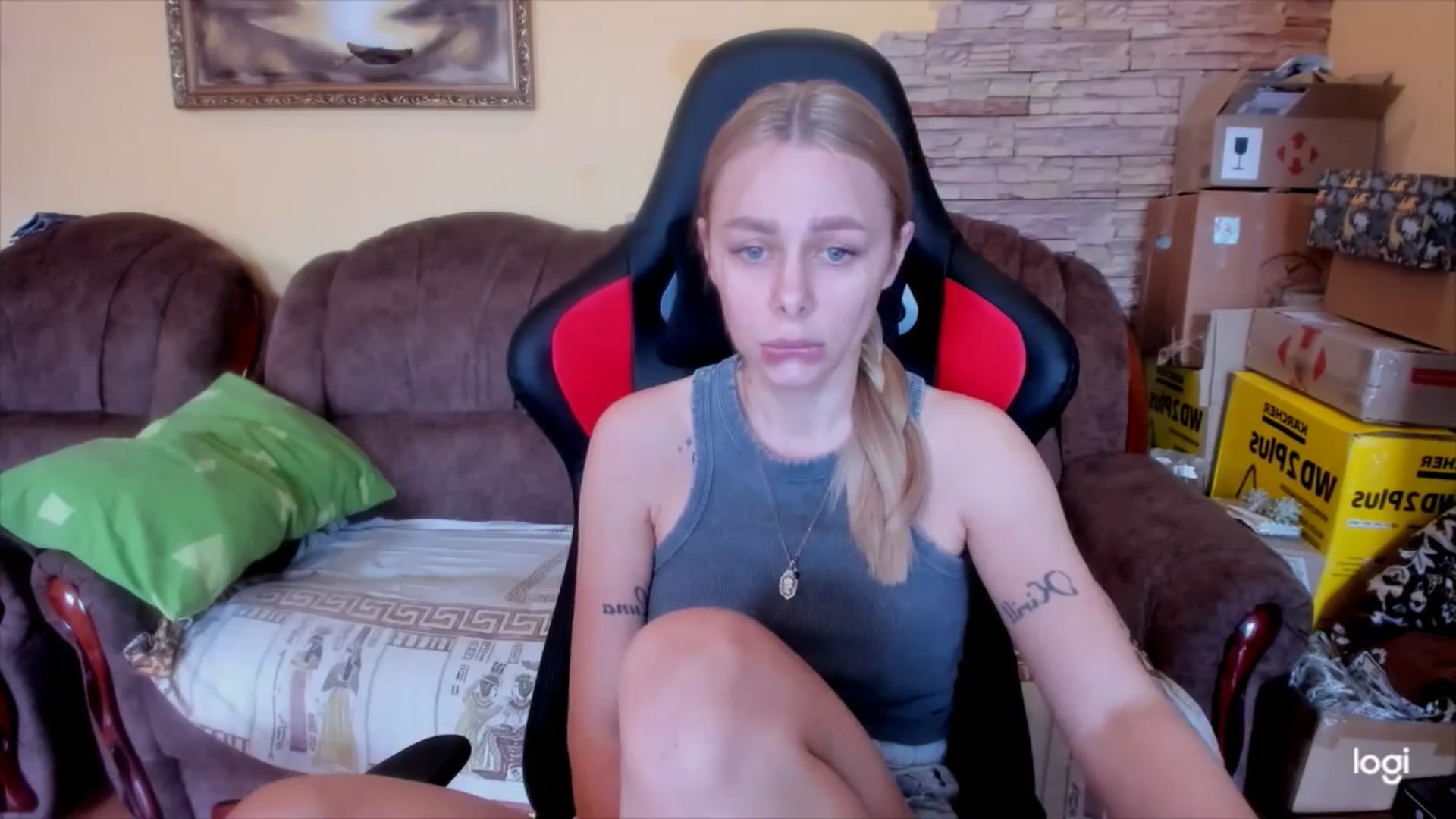 Gallery image thumbnail from YourPupsik's myfreecams stream on, 03/24/2025, 10:22 image 8 of 20