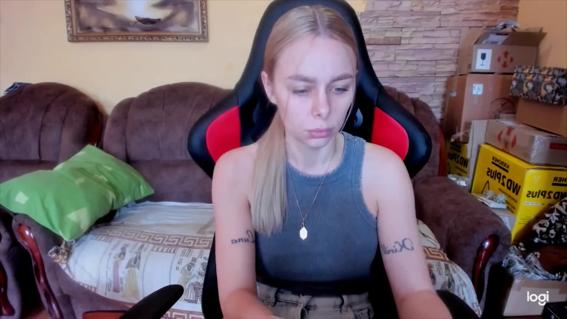 Gallery image thumbnail from YourPupsik's myfreecams stream on, 03/24/2025, 10:22 image 3 of 20