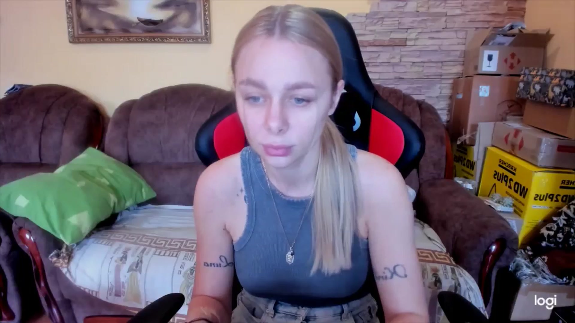 Gallery image thumbnail from YourPupsik's myfreecams stream on, 03/24/2025, 10:22 image 7 of 20