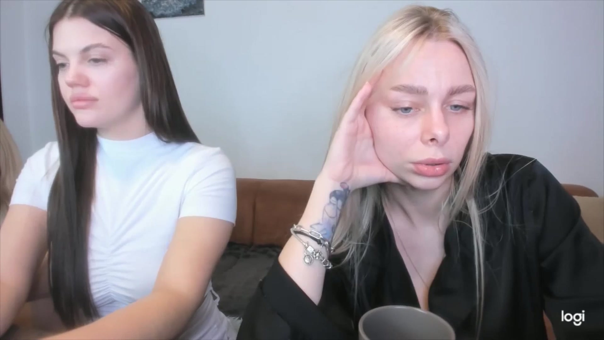 Gallery image thumbnail from YourPupsik's myfreecams stream on, 04/12/2025, 11:16 image 16 of 20