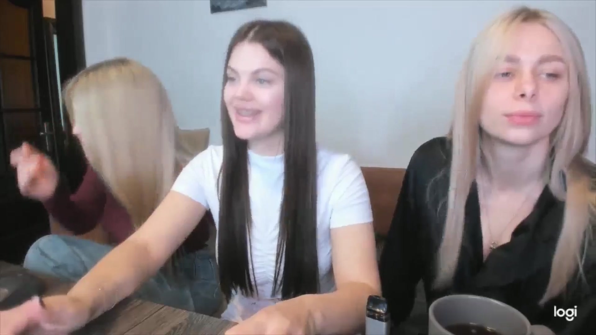 Gallery image thumbnail from YourPupsik's myfreecams stream on, 04/12/2025, 11:16 image 6 of 20