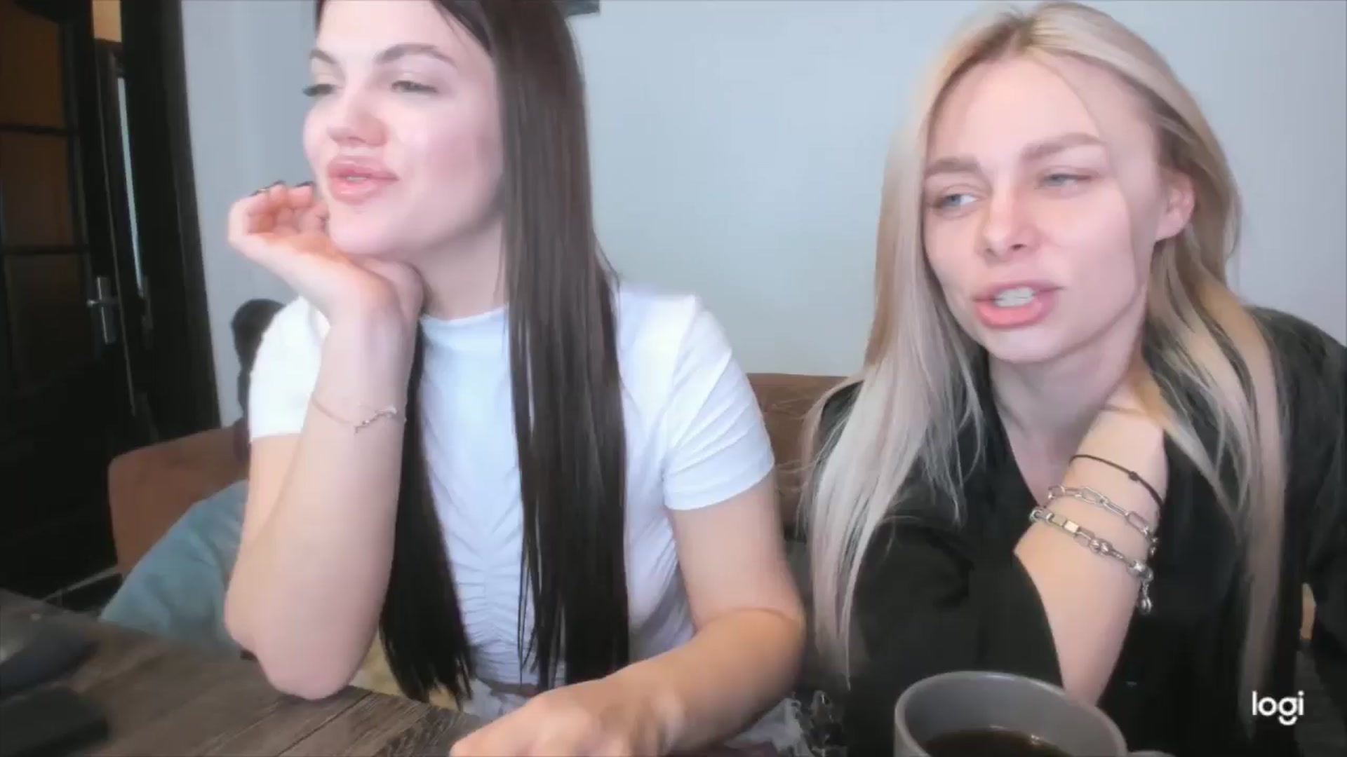 Gallery image thumbnail from YourPupsik's myfreecams stream on, 04/12/2025, 11:16 image 4 of 20