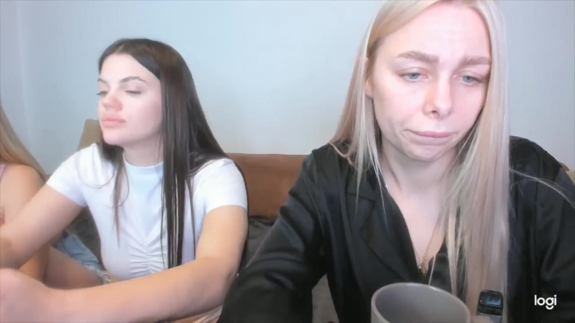 Gallery image thumbnail from YourPupsik's myfreecams stream on, 04/12/2025, 11:40 image 6 of 20