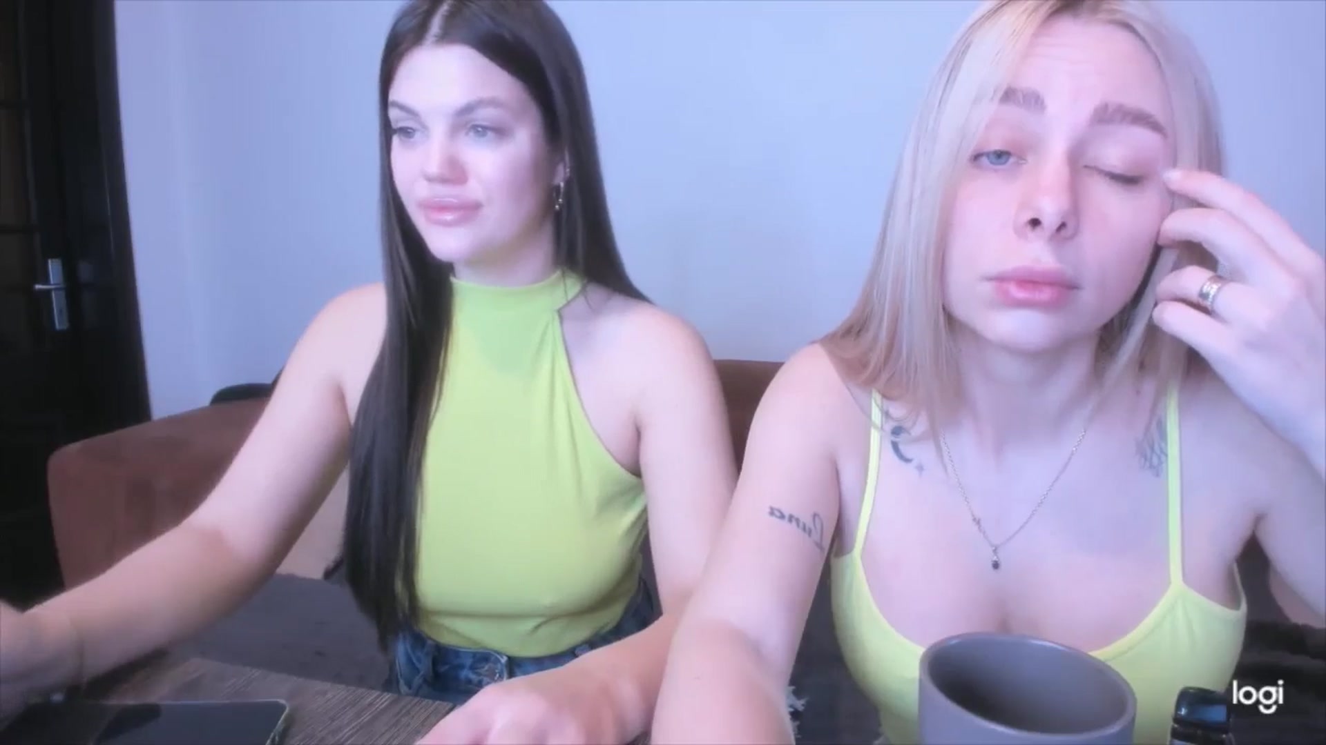 Gallery image thumbnail from YourPupsik's myfreecams stream on, 04/13/2025, 09:05 image 4 of 20