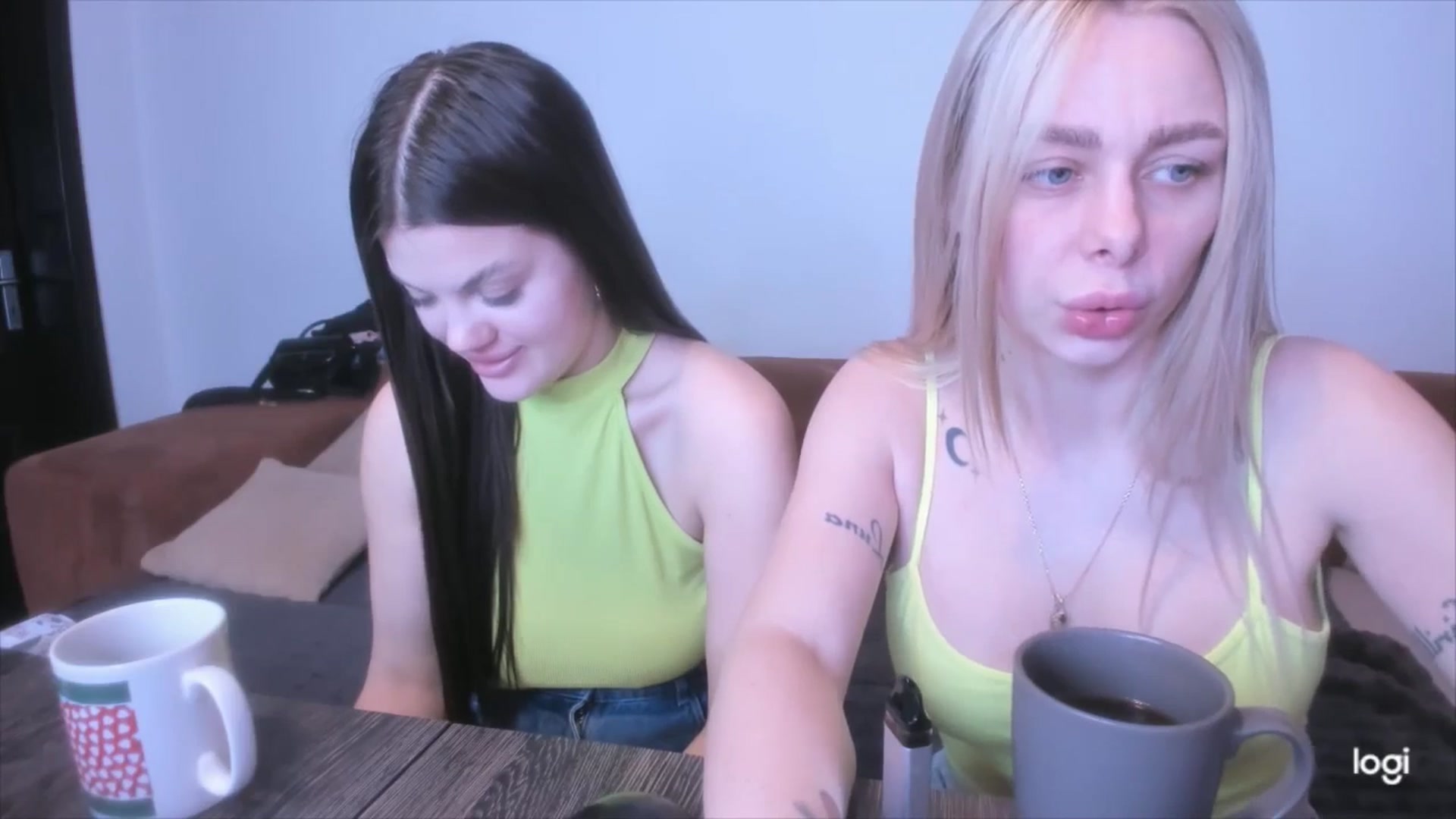 Gallery image thumbnail from YourPupsik's myfreecams stream on, 04/13/2025, 10:01 image 10 of 20