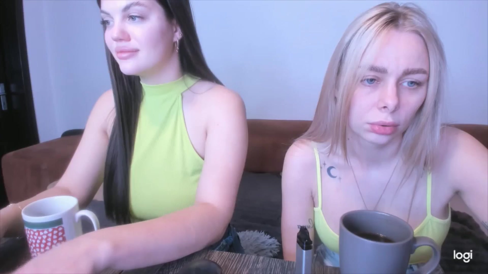 Gallery image thumbnail from YourPupsik's myfreecams stream on, 04/13/2025, 10:01 image 9 of 20
