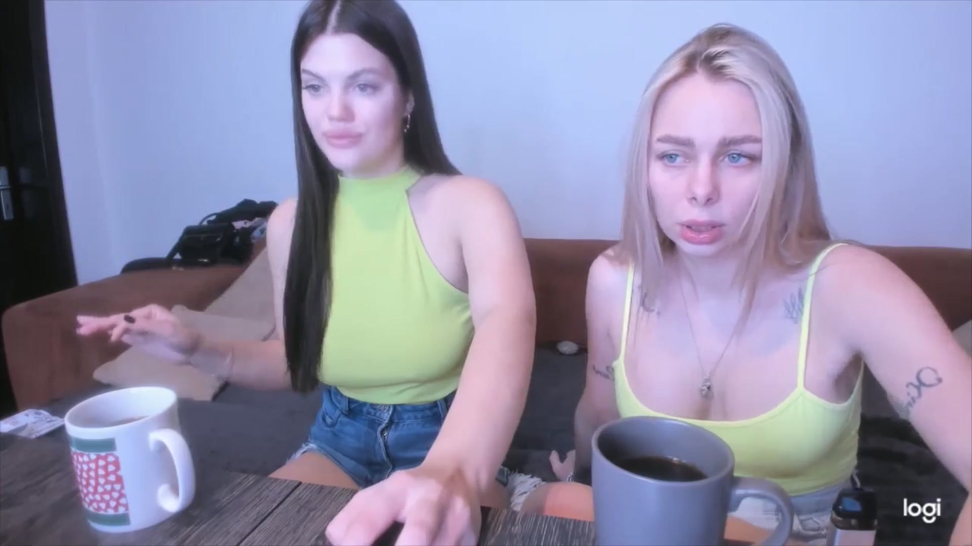 Gallery image thumbnail from YourPupsik's myfreecams stream on, 04/13/2025, 10:01 image 6 of 20