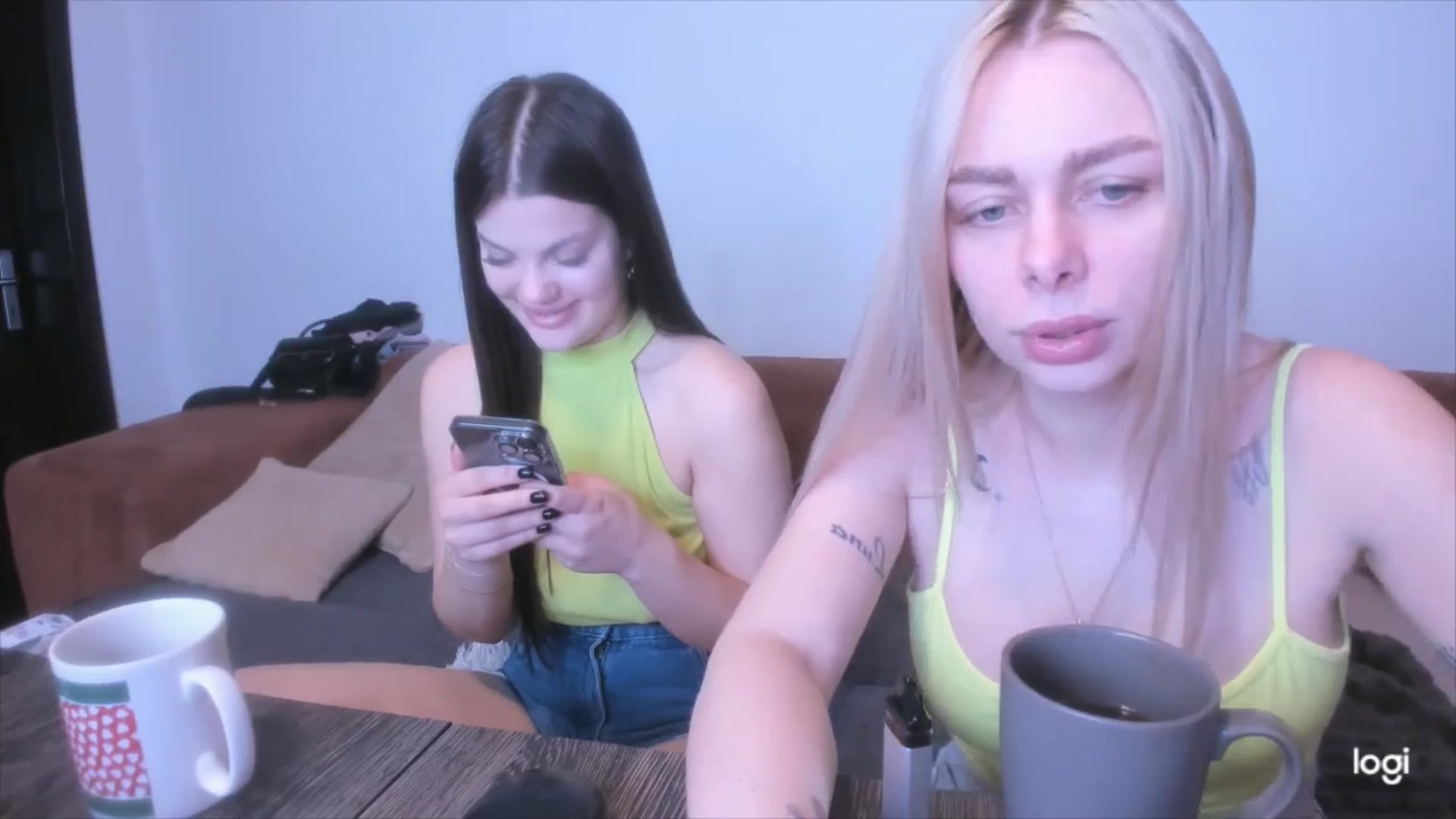 Gallery image thumbnail from YourPupsik's myfreecams stream on, 04/13/2025, 10:01 image 11 of 20
