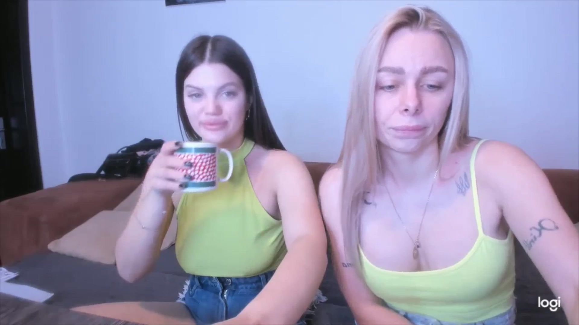 Gallery image thumbnail from YourPupsik's myfreecams stream on, 04/13/2025, 10:40 image 7 of 20