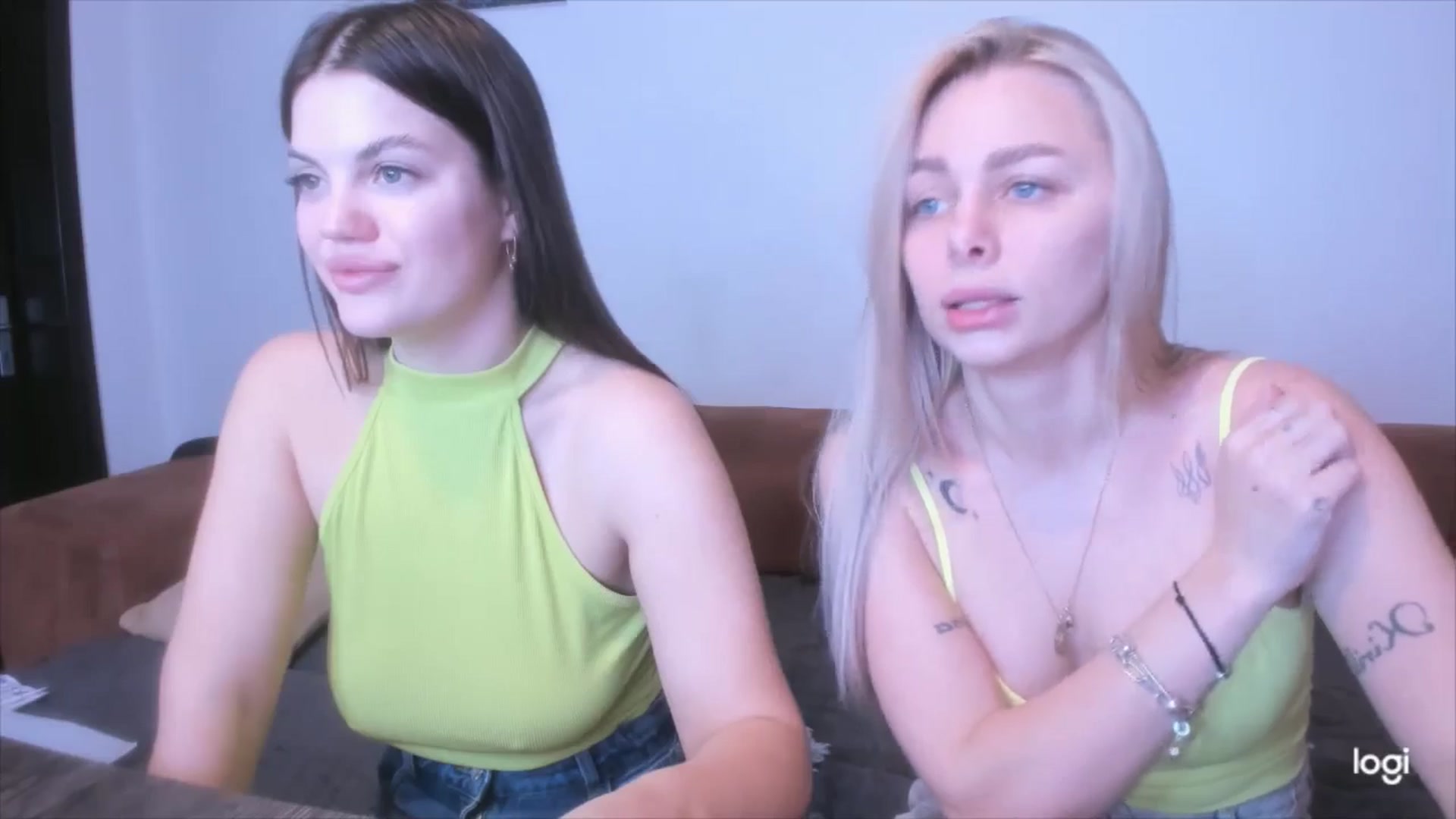 Gallery image thumbnail from YourPupsik's myfreecams stream on, 04/13/2025, 10:40 image 3 of 20