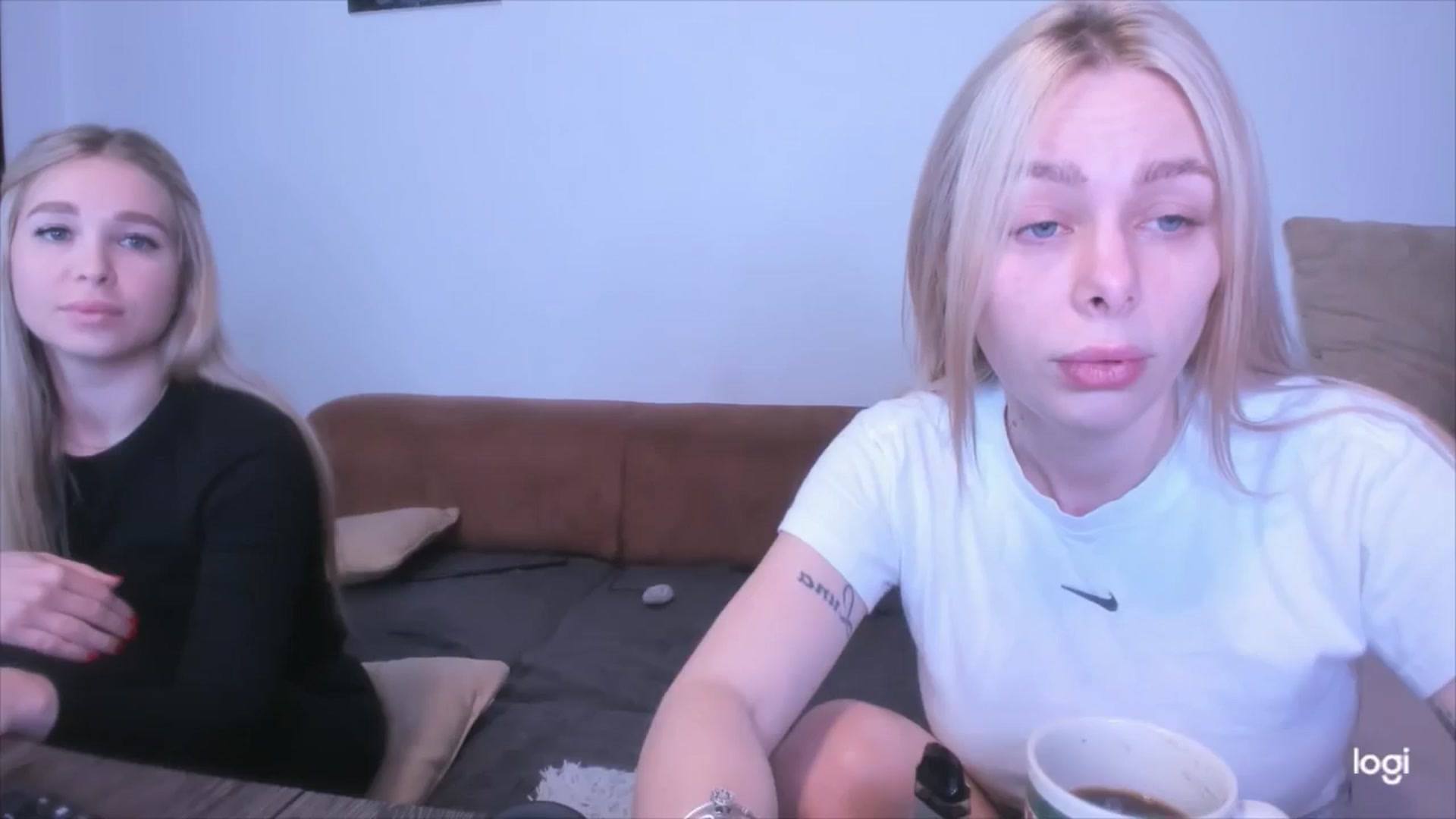 Gallery image thumbnail from YourPupsik's myfreecams stream on, 04/14/2025, 09:36 image 4 of 20