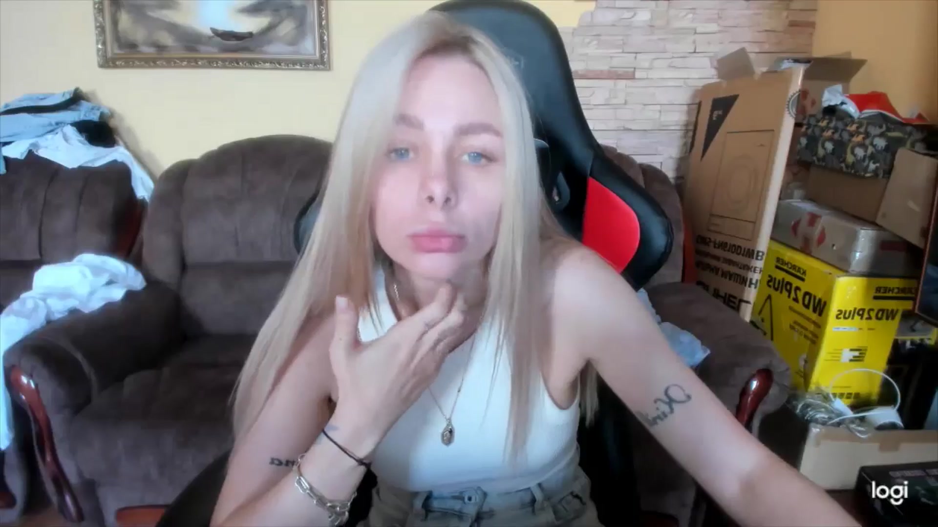 Gallery image thumbnail from YourPupsik's myfreecams stream on, 04/18/2025, 08:18 image 20 of 20