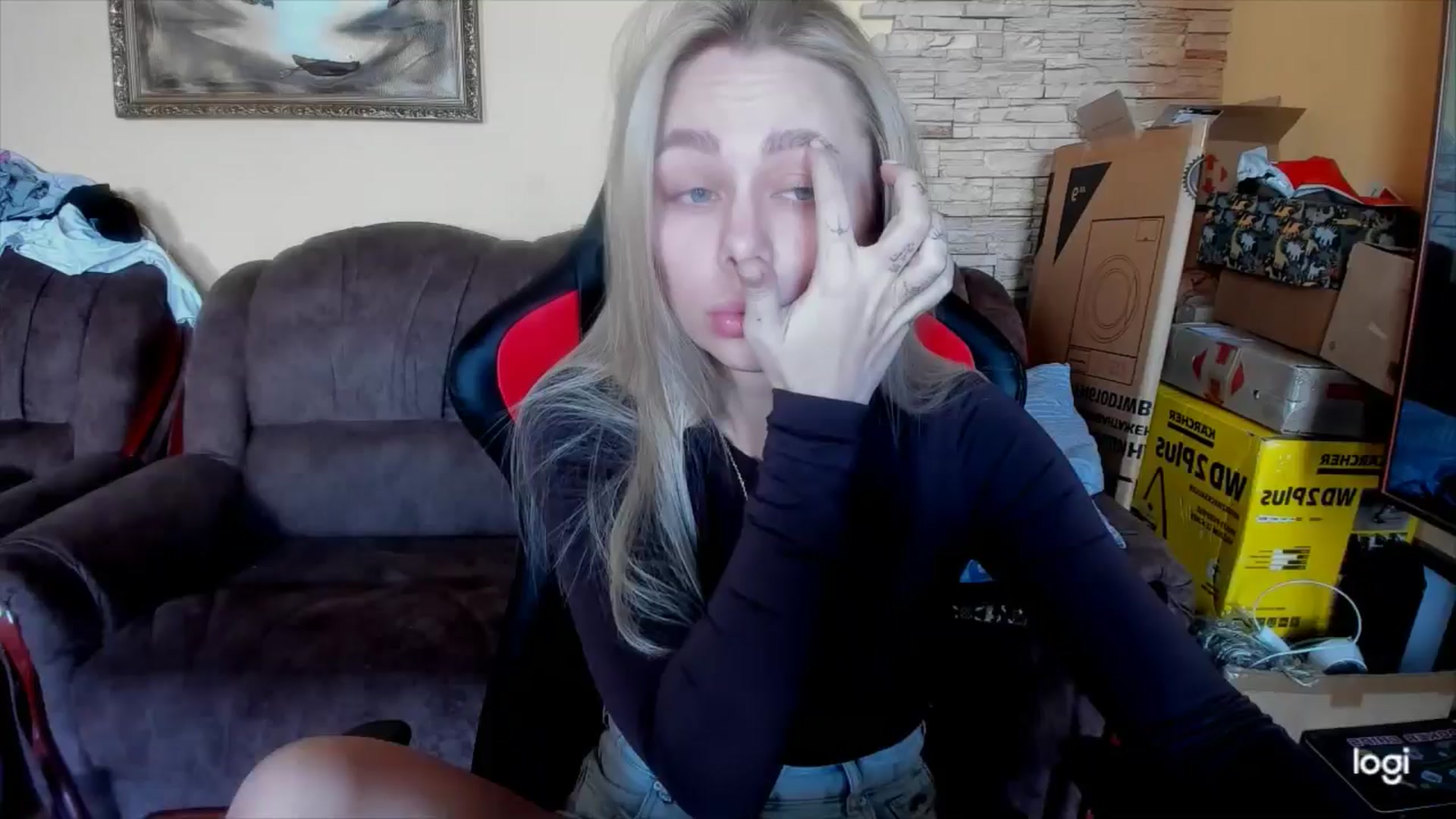 Gallery image thumbnail from YourPupsik's myfreecams stream on, 04/18/2025, 08:18 image 1 of 20