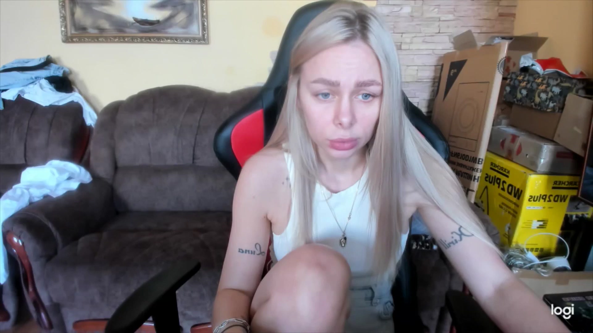 Gallery image thumbnail from YourPupsik's myfreecams stream on, 04/18/2025, 10:34 image 1 of 20