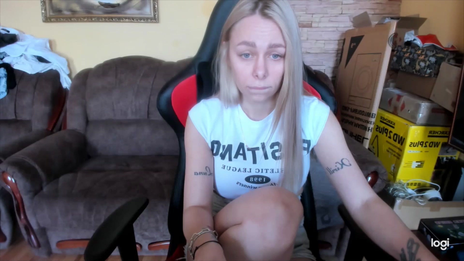 Gallery image thumbnail from YourPupsik's myfreecams stream on, 04/19/2025, 09:08 image 15 of 20