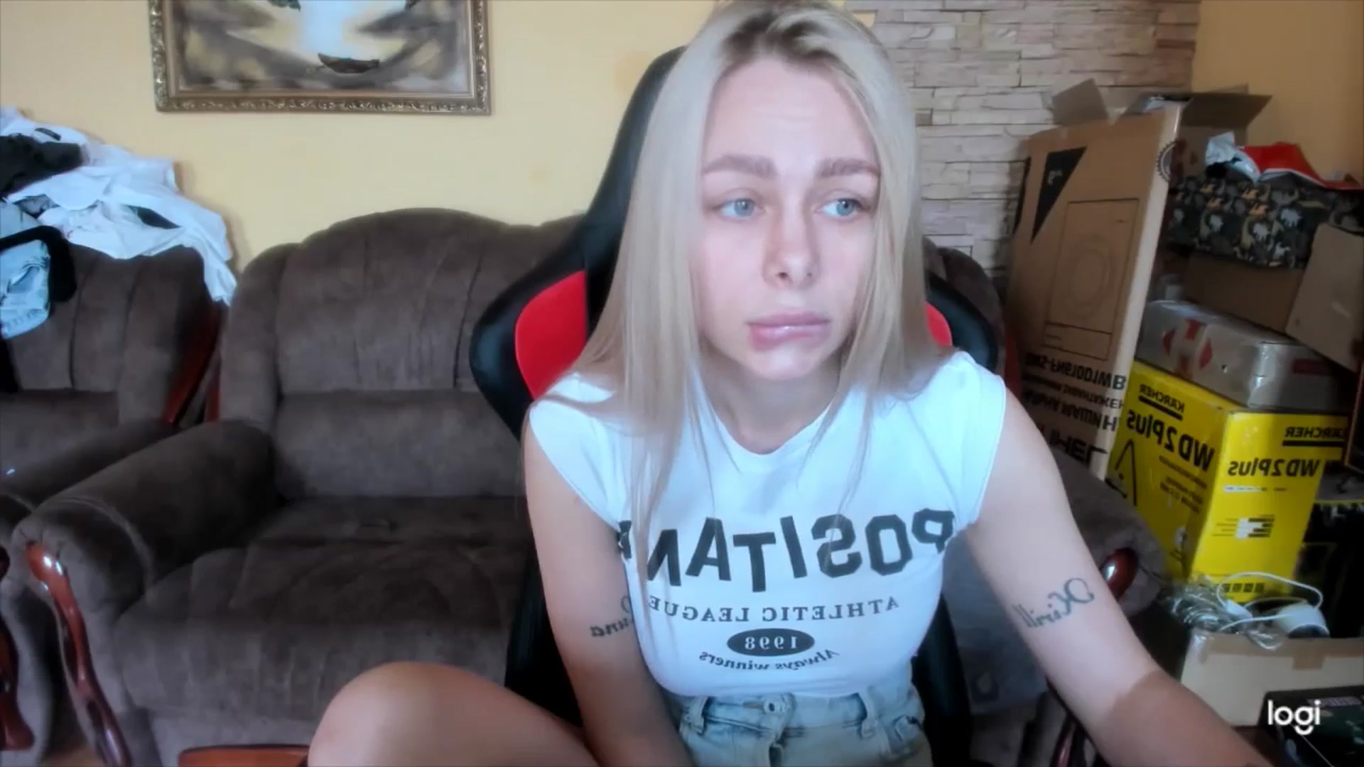 Gallery image thumbnail from YourPupsik's myfreecams stream on, 04/19/2025, 09:08 image 3 of 20