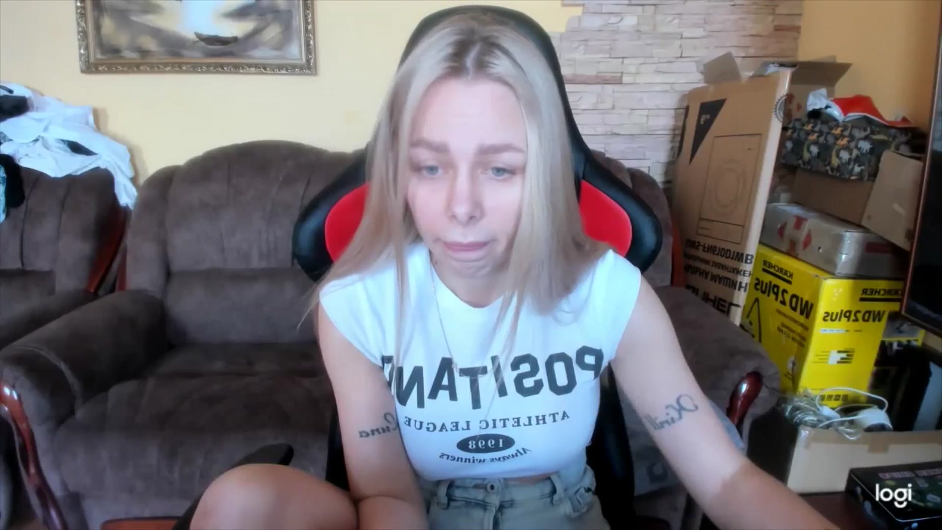 Gallery image thumbnail from YourPupsik's myfreecams stream on, 04/19/2025, 09:08 image 12 of 20