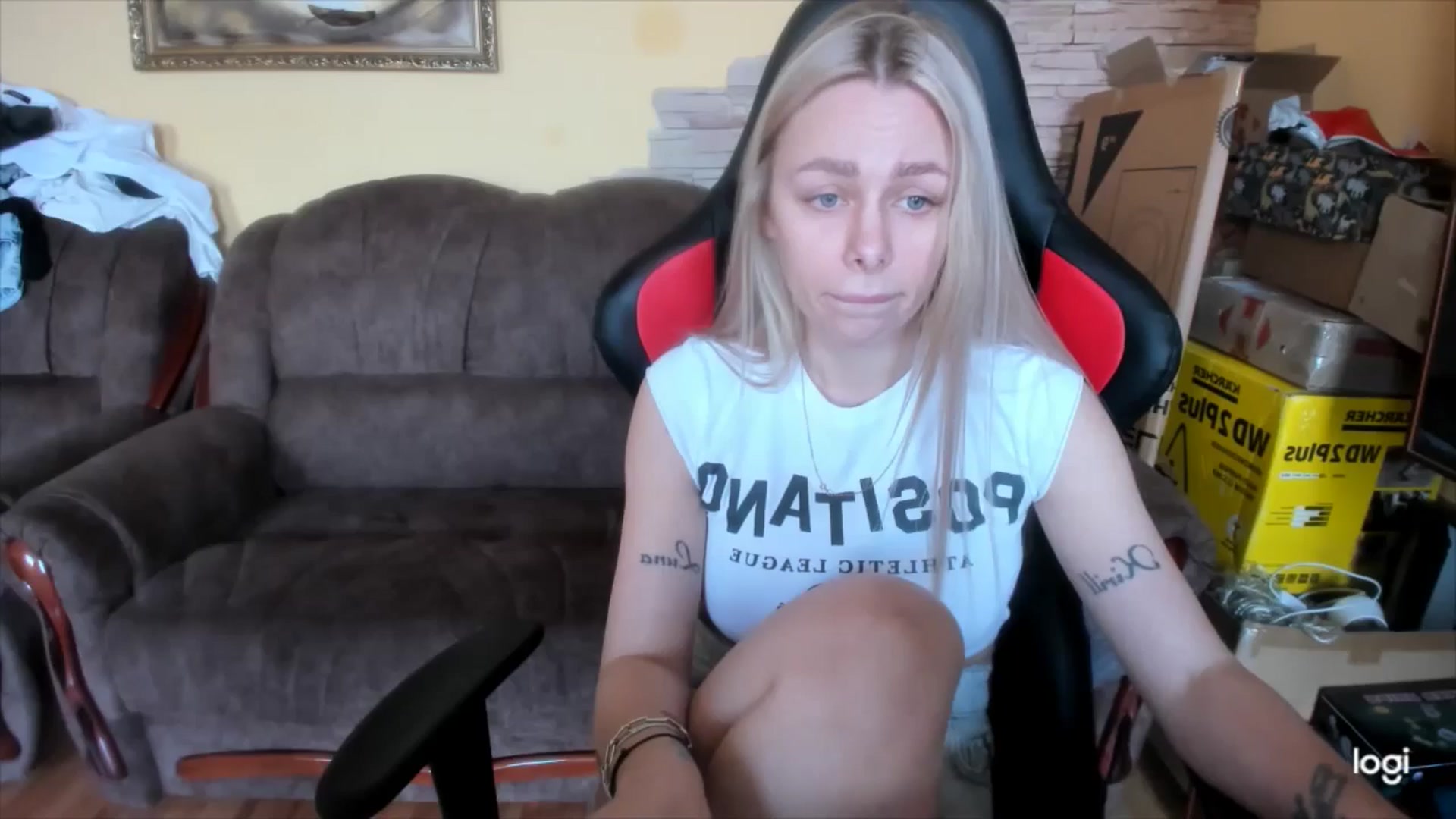 Gallery image thumbnail from YourPupsik's myfreecams stream on, 04/19/2025, 09:42 image 2 of 20