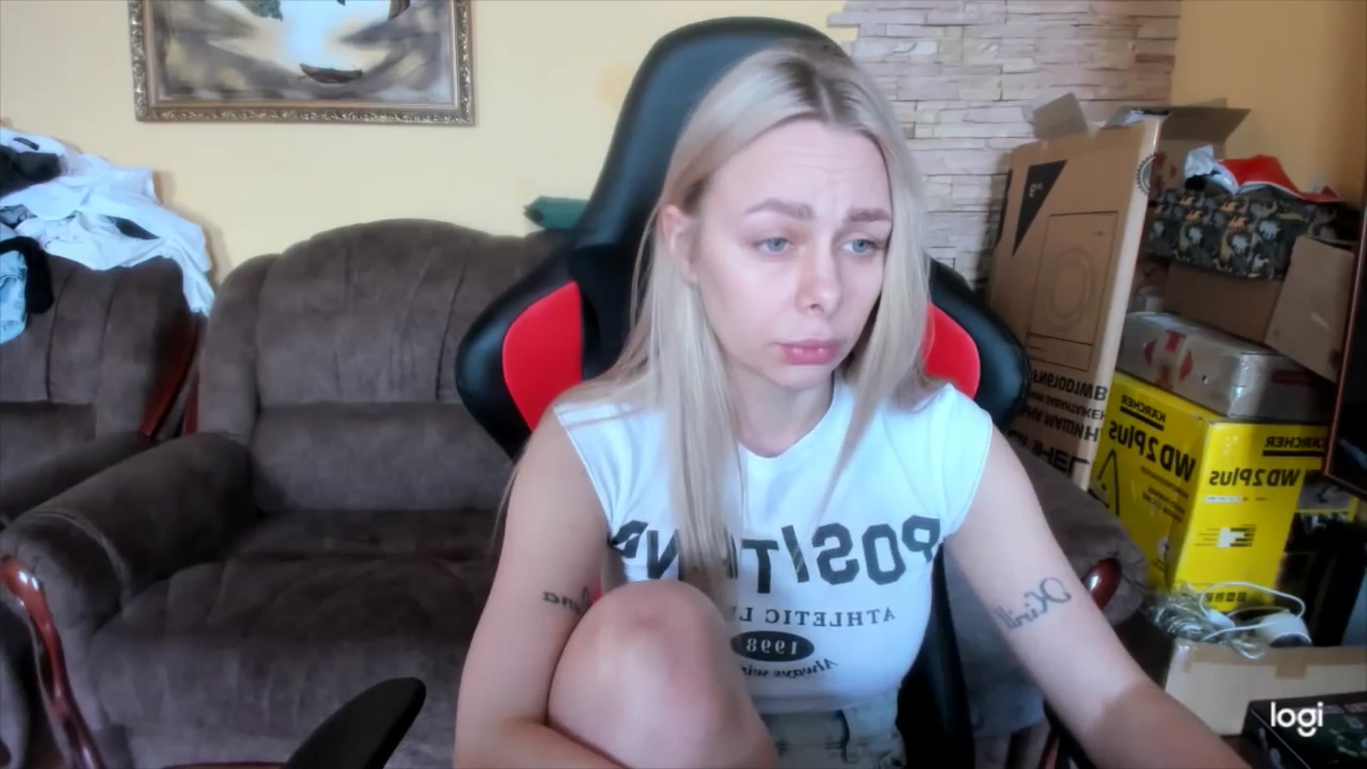 Gallery image thumbnail from YourPupsik's myfreecams stream on, 04/19/2025, 09:42 image 20 of 20