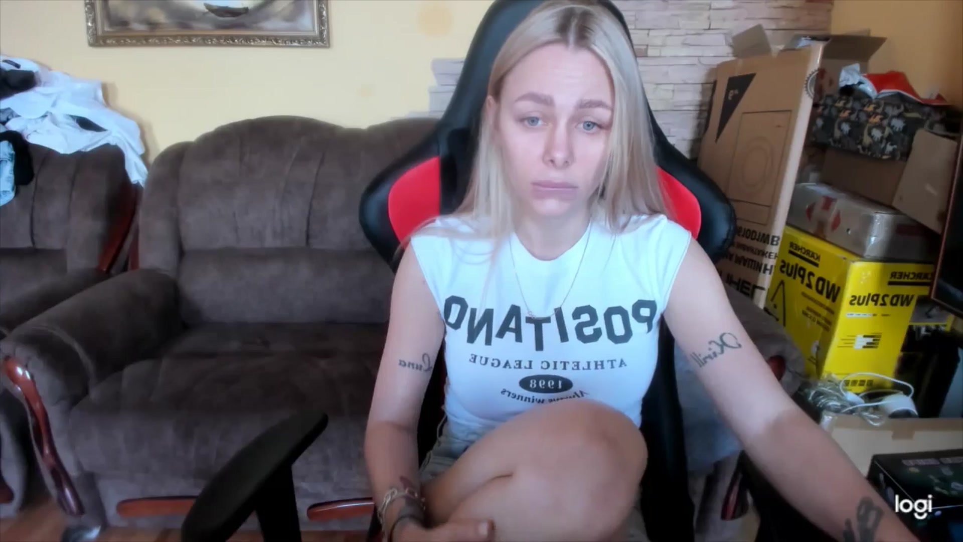 Gallery image thumbnail from YourPupsik's myfreecams stream on, 04/19/2025, 09:42 image 6 of 20