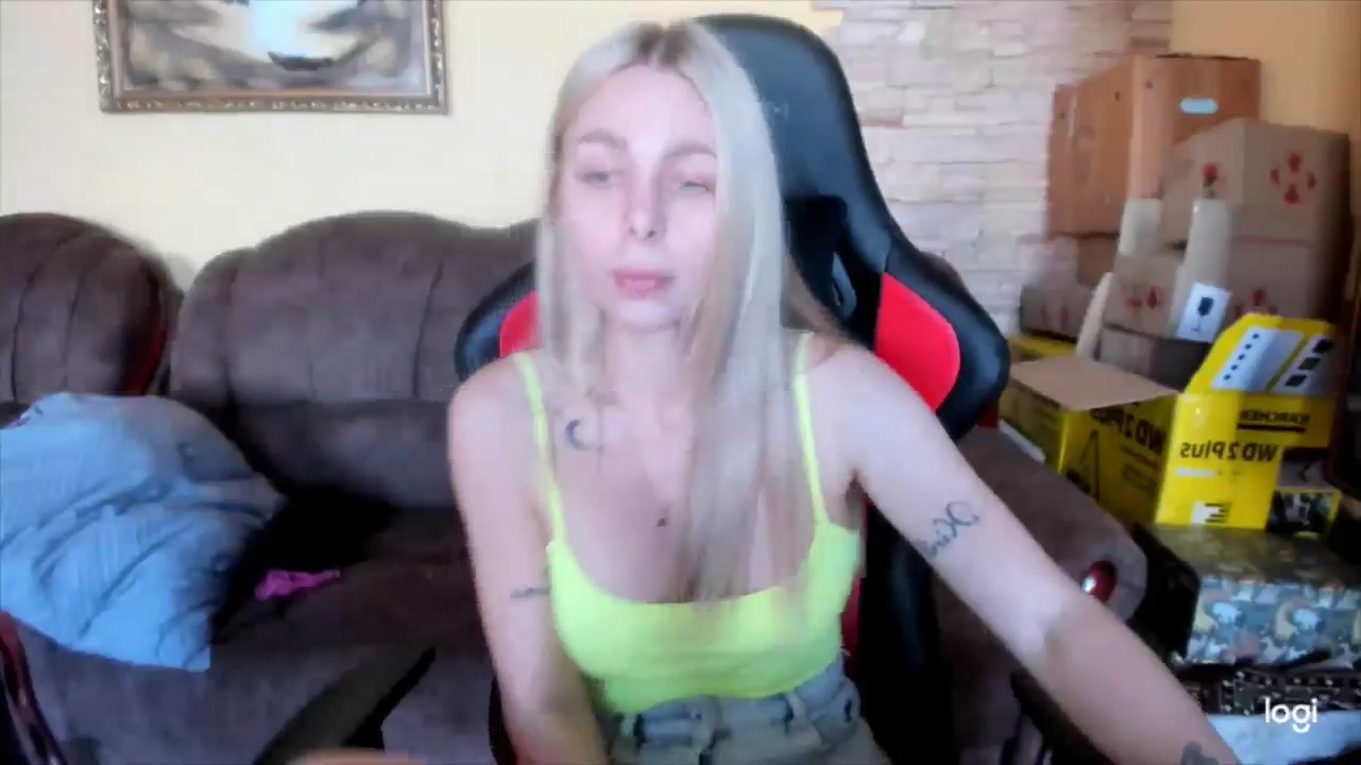 Gallery image thumbnail from YourPupsik's myfreecams stream on, 04/22/2025, 09:58 image 13 of 20