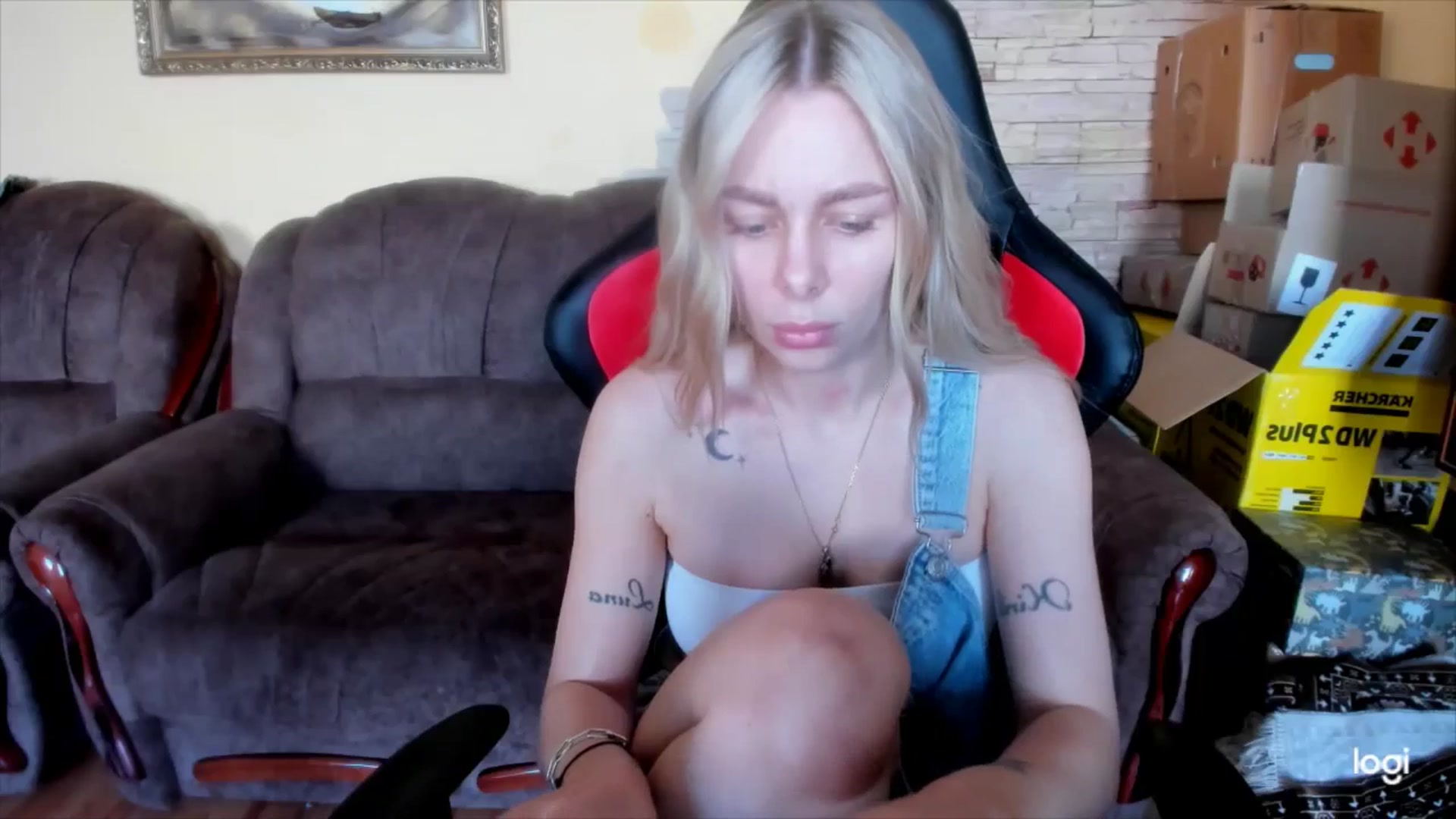 Gallery image thumbnail from YourPupsik's myfreecams stream on, 04/23/2025, 09:48 image 16 of 20