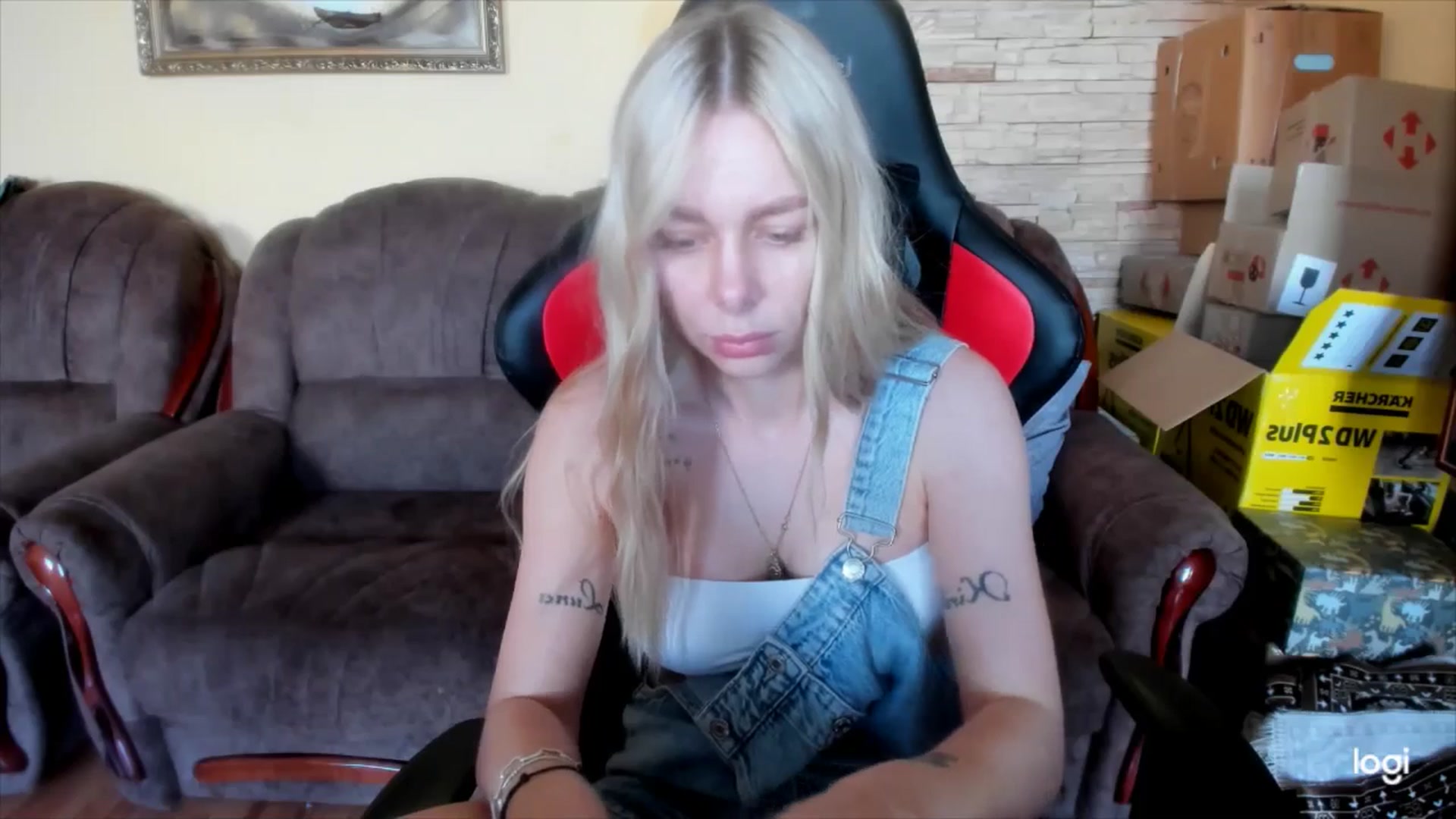 Gallery image thumbnail from YourPupsik's myfreecams stream on, 04/23/2025, 09:48 image 2 of 20