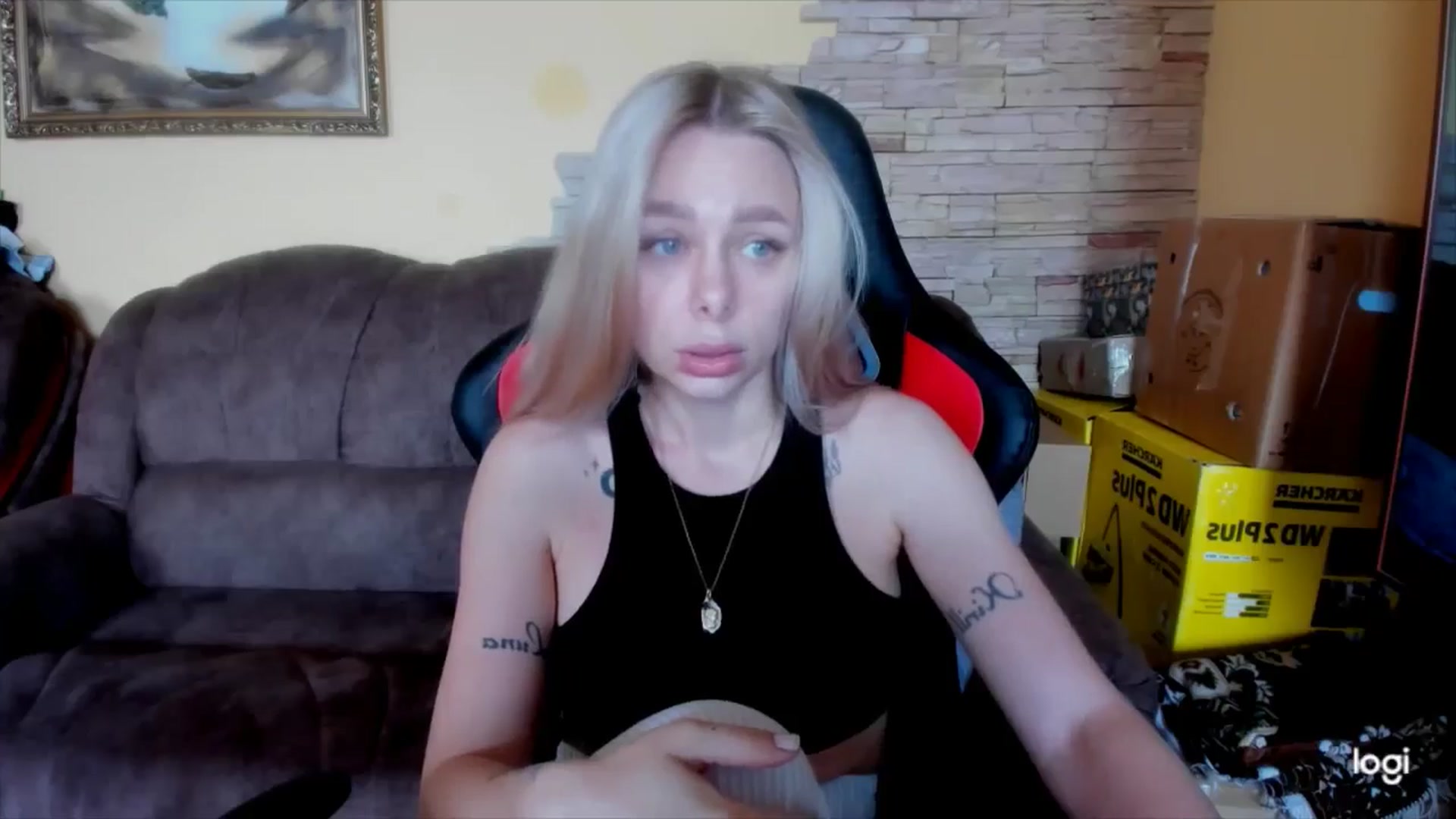 Gallery image thumbnail from YourPupsik's myfreecams stream on, 05/04/2025, 09:35 image 3 of 20