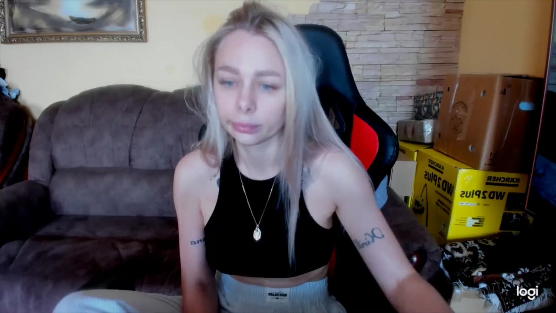 Gallery image thumbnail from YourPupsik's myfreecams stream on, 05/04/2025, 09:35 image 13 of 20