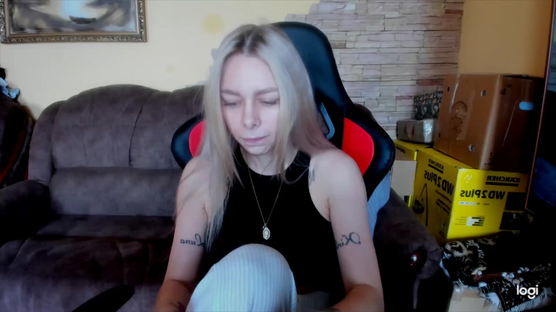 Gallery image thumbnail from YourPupsik's myfreecams stream on, 05/04/2025, 09:35 image 7 of 20