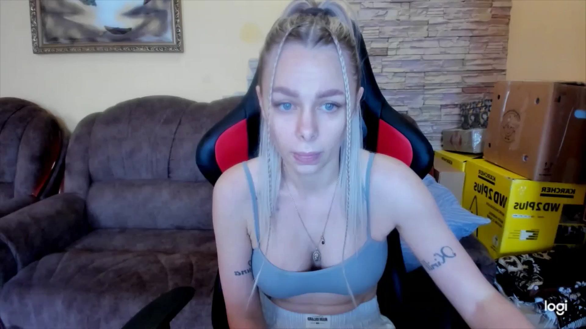 Gallery image thumbnail from YourPupsik's myfreecams stream on, 05/05/2025, 08:34 image 1 of 20