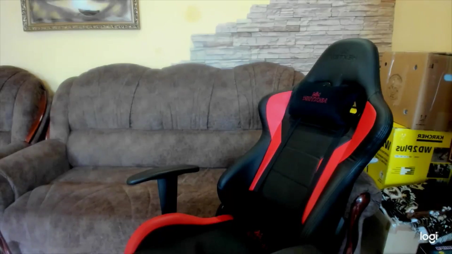 Gallery image thumbnail from YourPupsik's myfreecams stream on, 05/05/2025, 08:34 image 20 of 20
